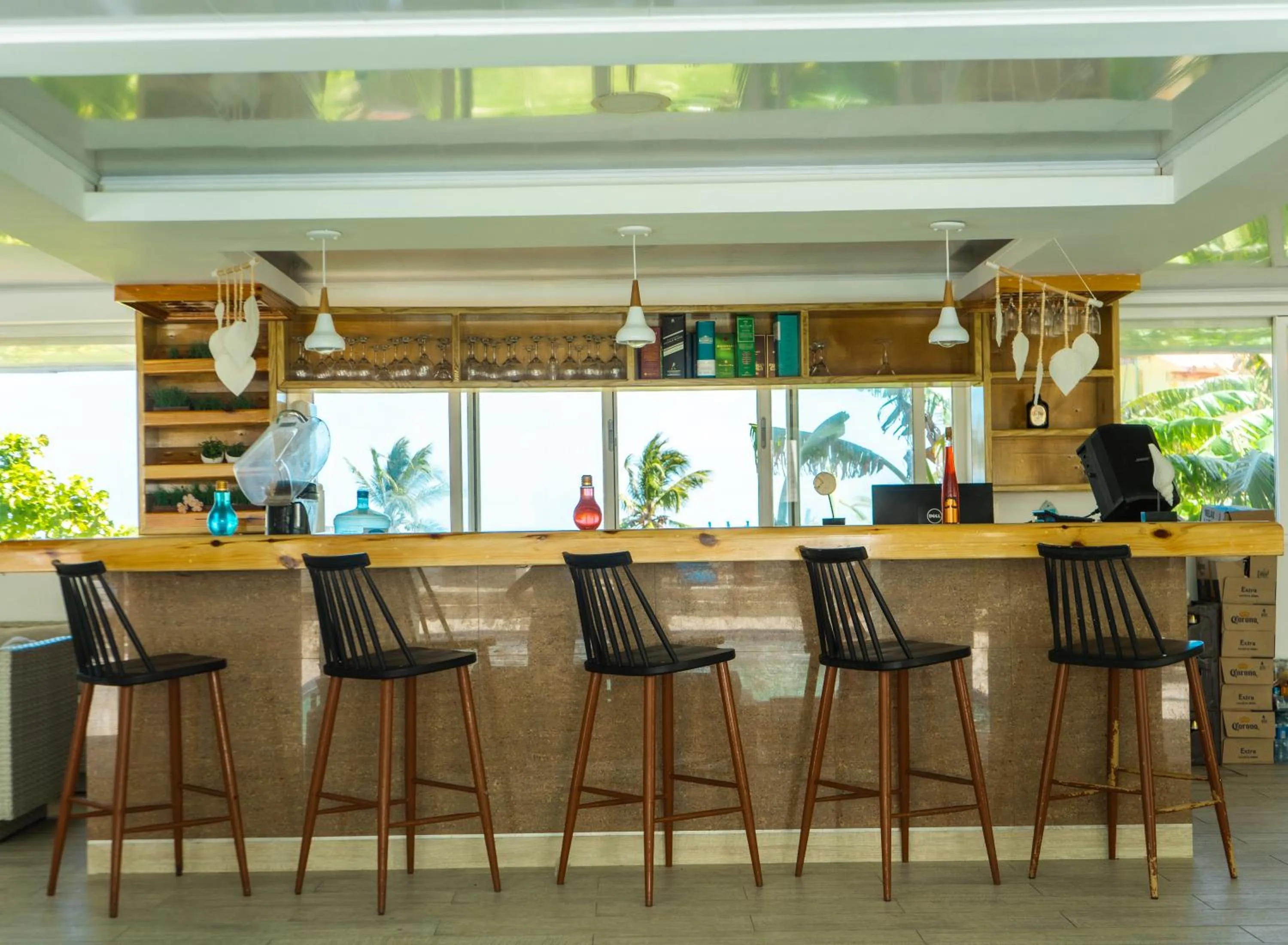 Lounge or bar in Hotel Caribbean Coral