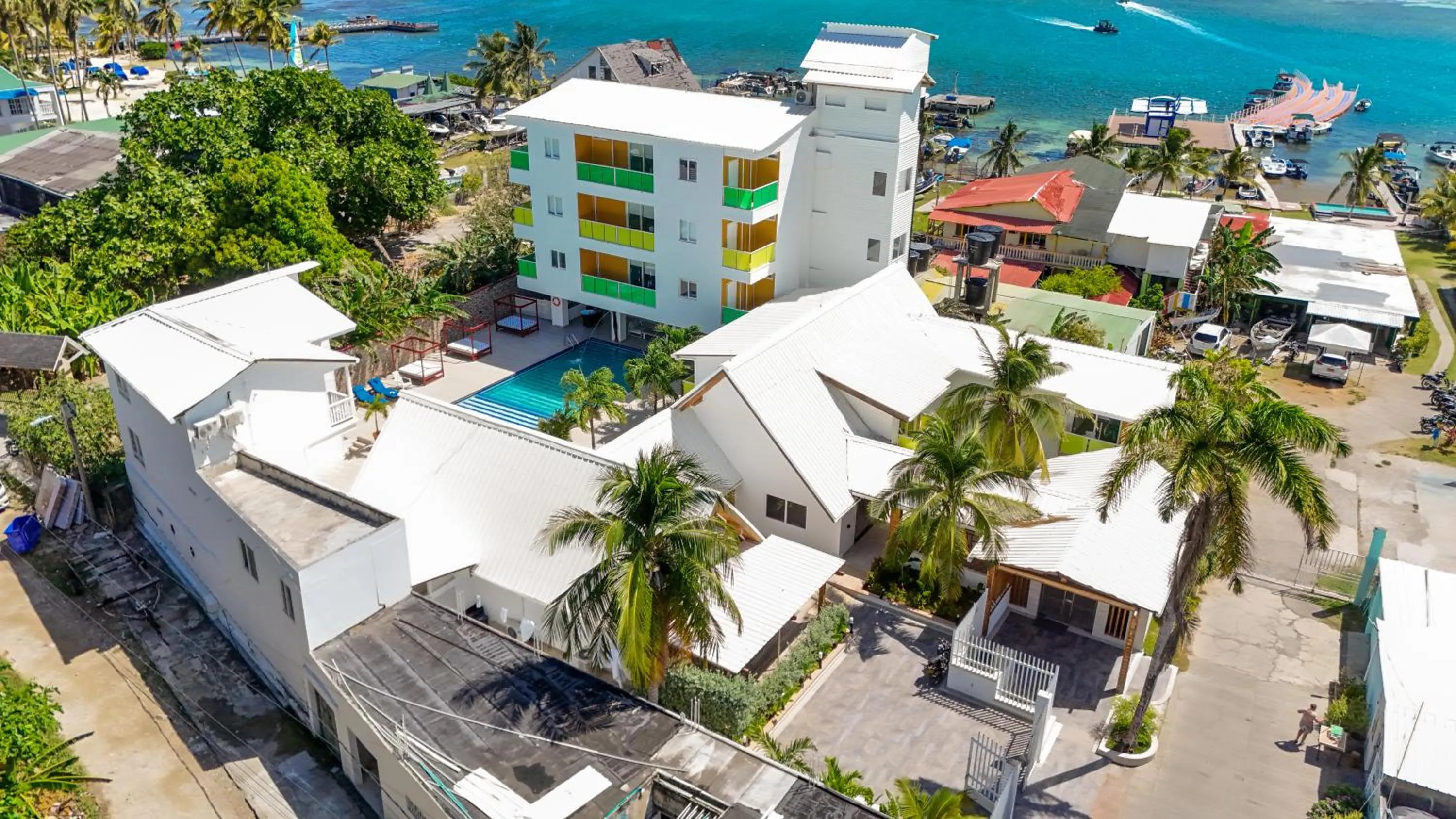 Property building in Hotel Caribbean Coral