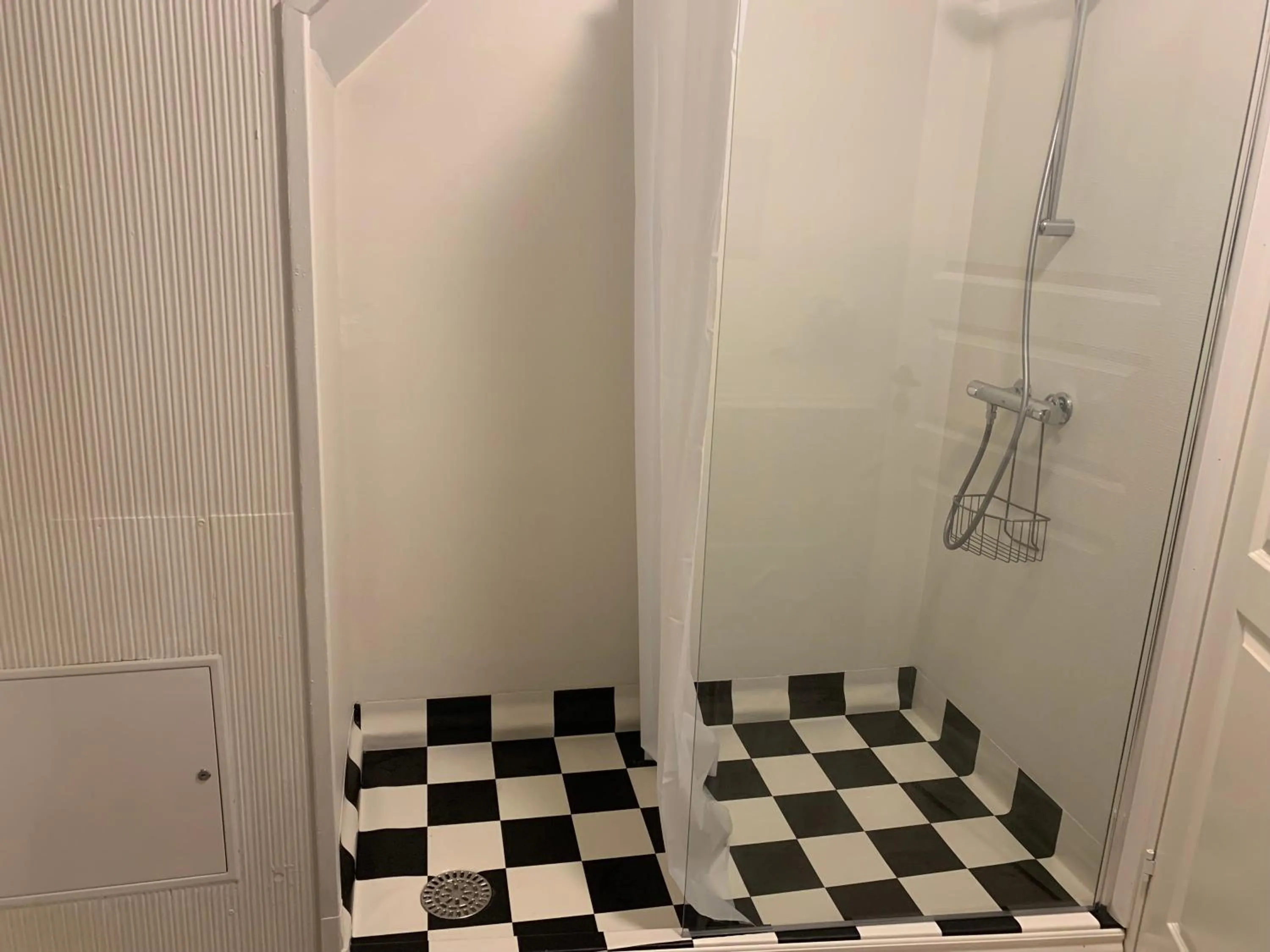 Shower in HotelPandekagehuset B&B