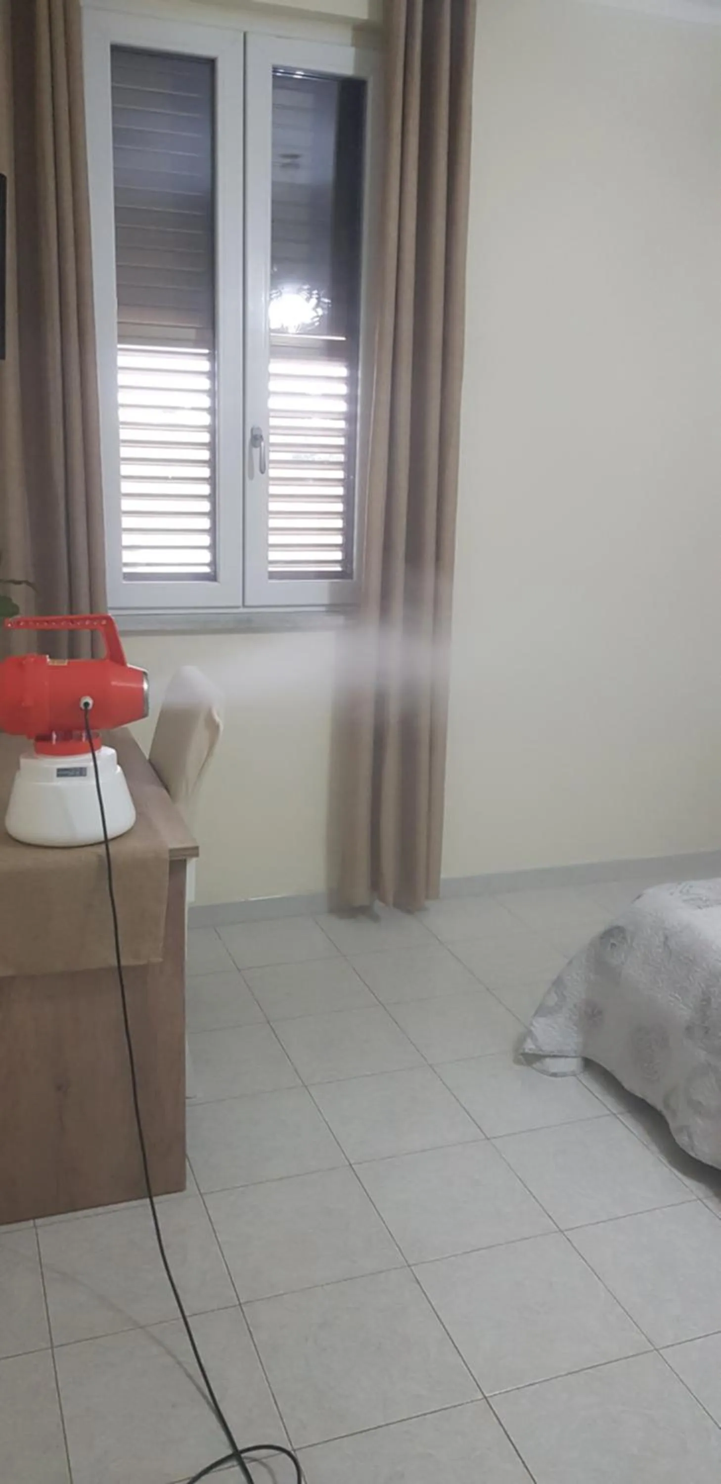 Living room, Bed in B&B AEREOSTATION