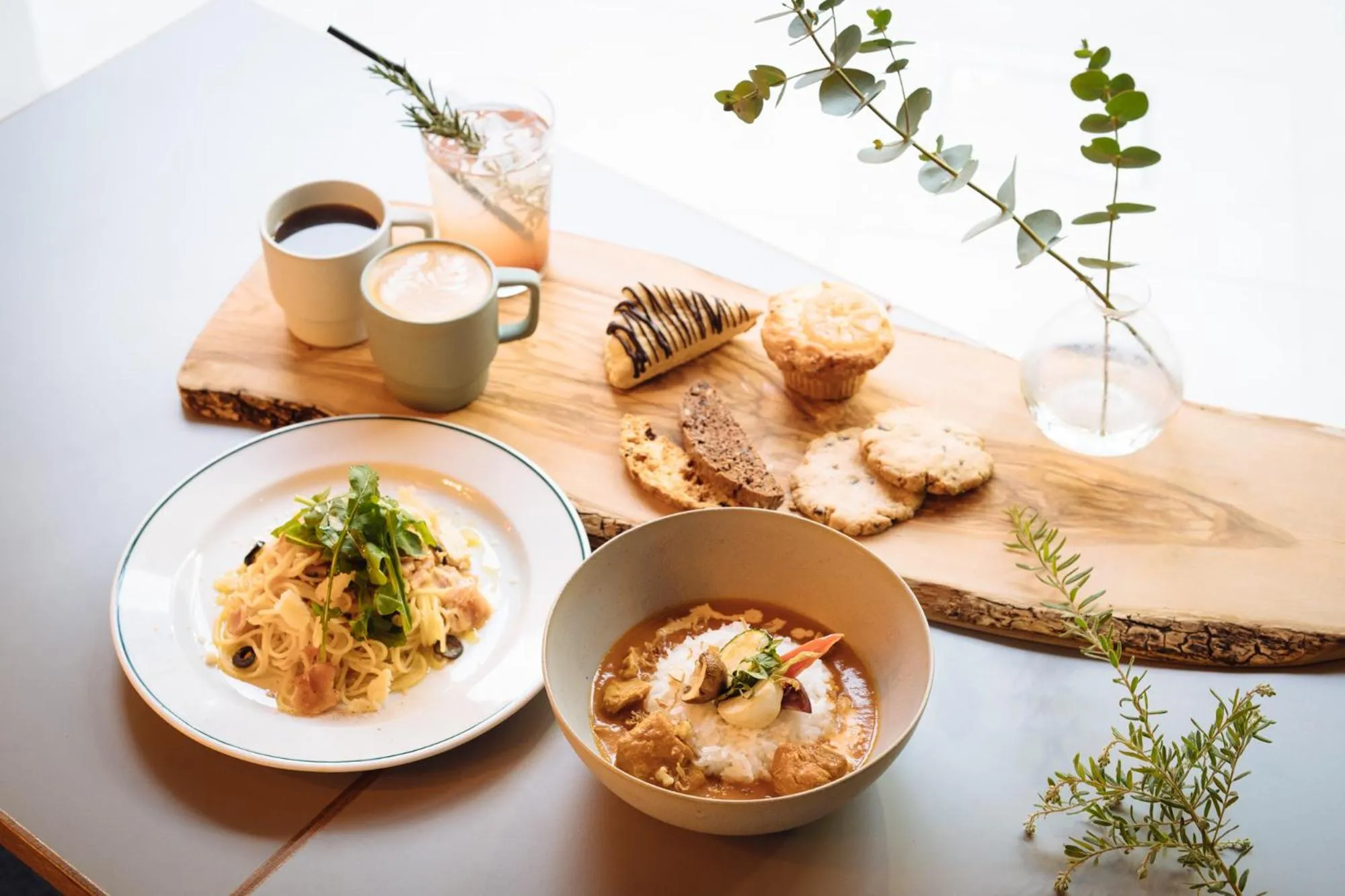 Restaurant/places to eat in LANDABOUT TOKYO