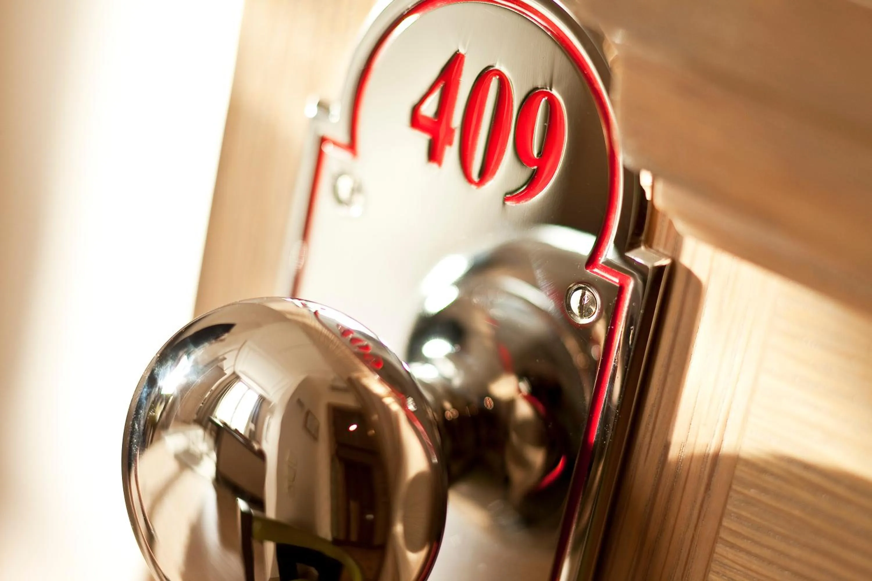 acessibility in Hôtel De l'Arcade