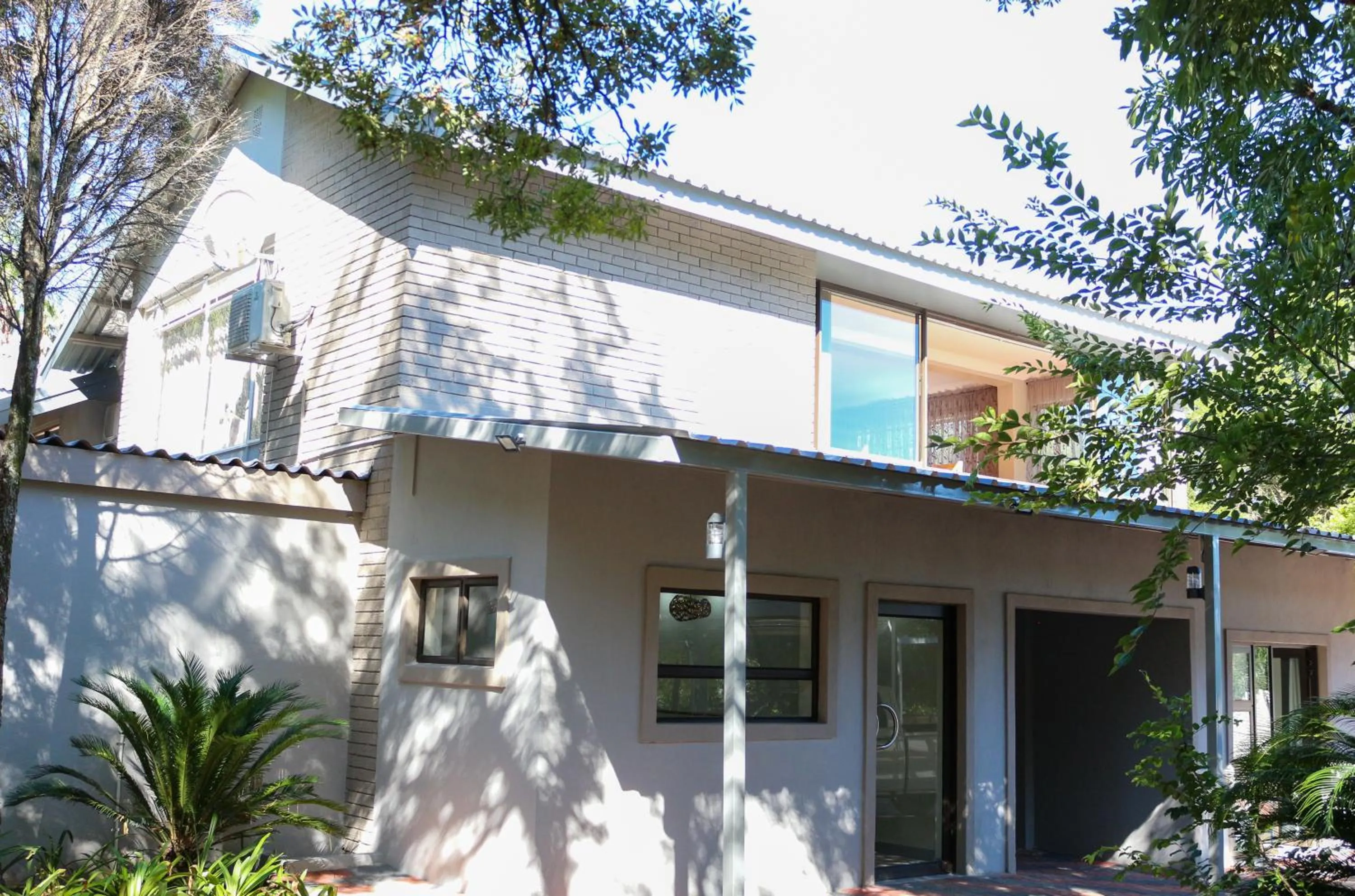 Luxury Heights Guesthouse- Pool under renovation