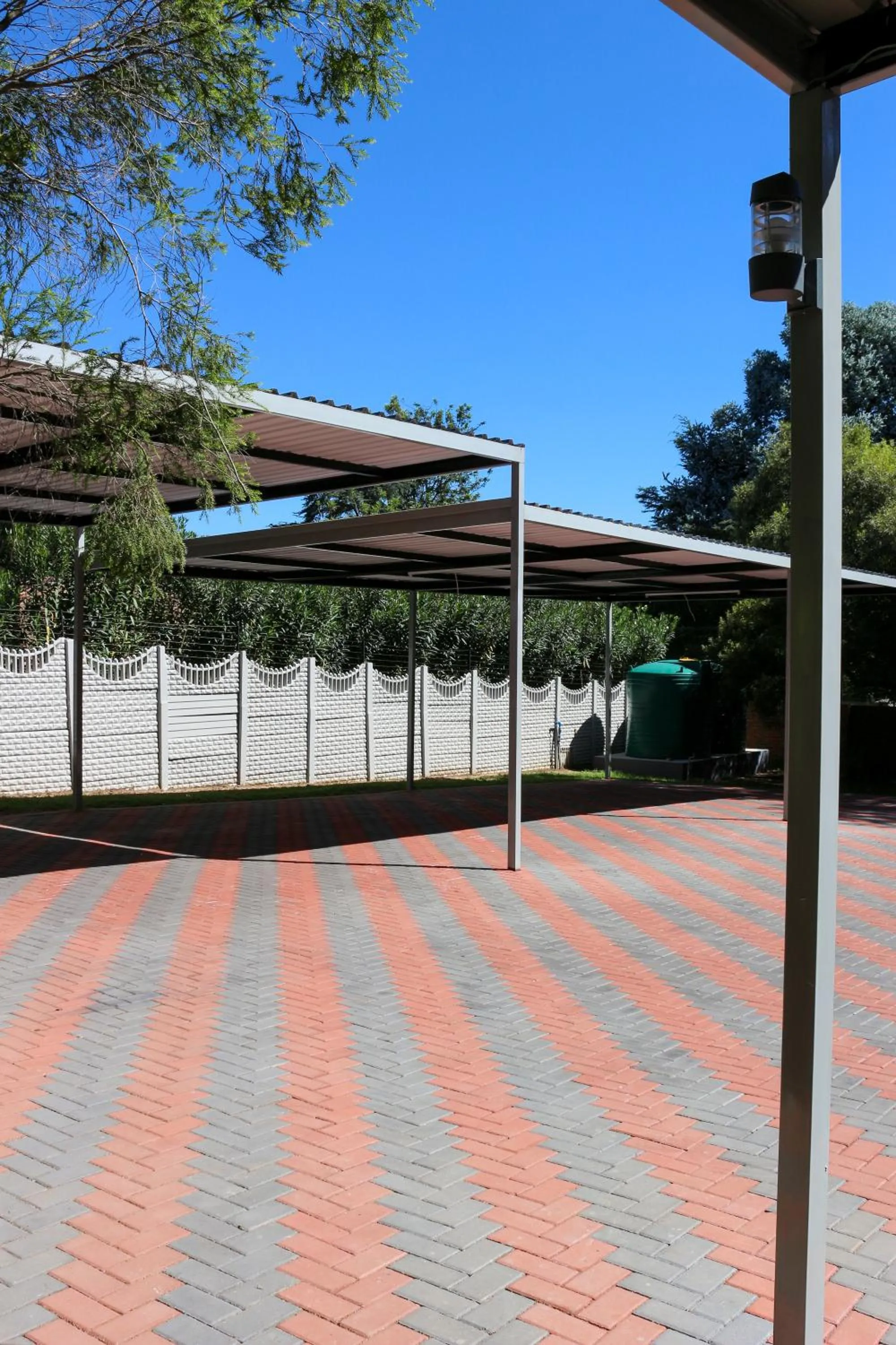 Luxury Heights Guesthouse- Pool under renovation