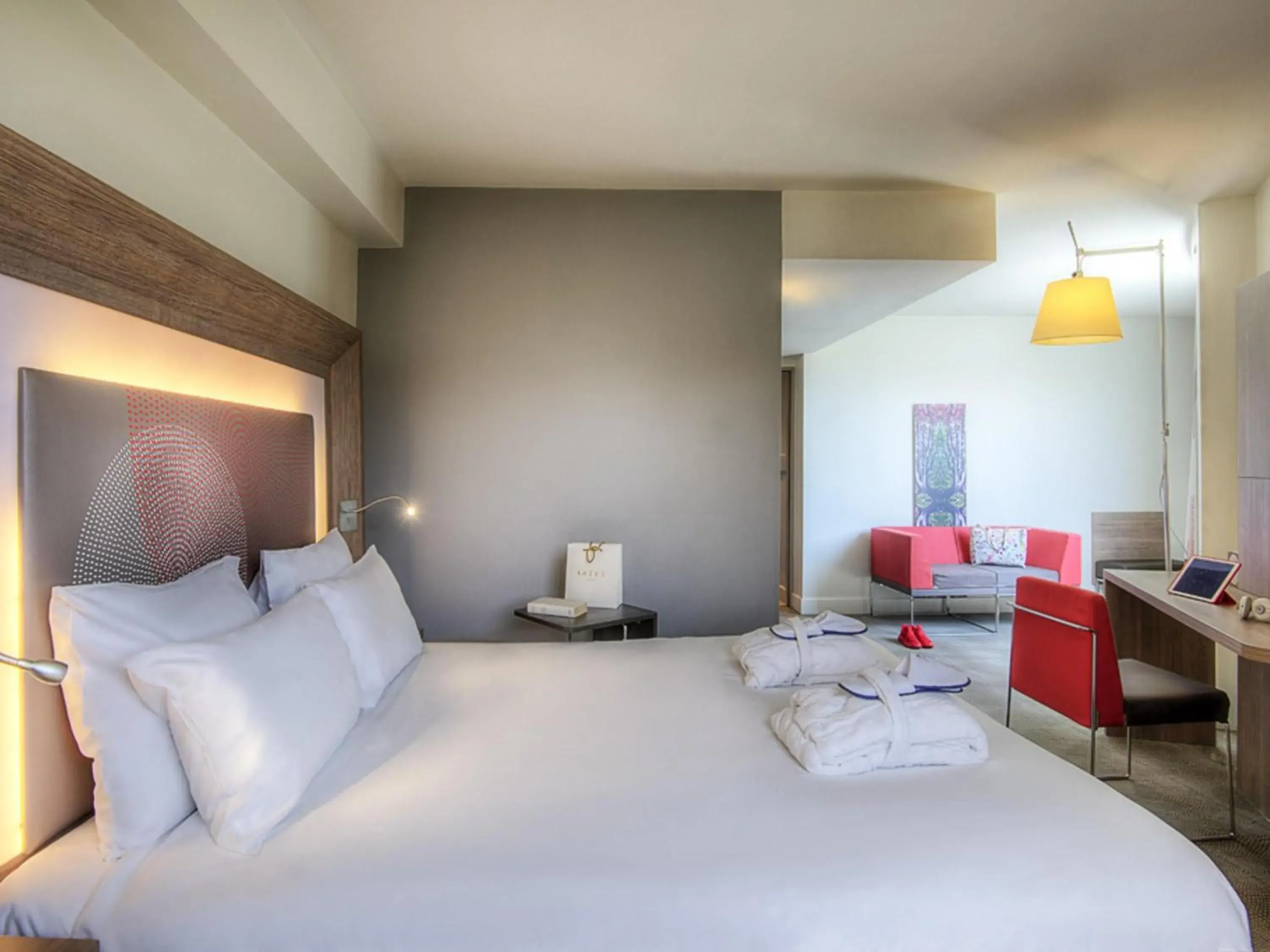 Executive Double Room in Novotel Marseille Centre Prado Vélodrome Executive Double Room in Novotel Marseille Centre Prado Vélodrome