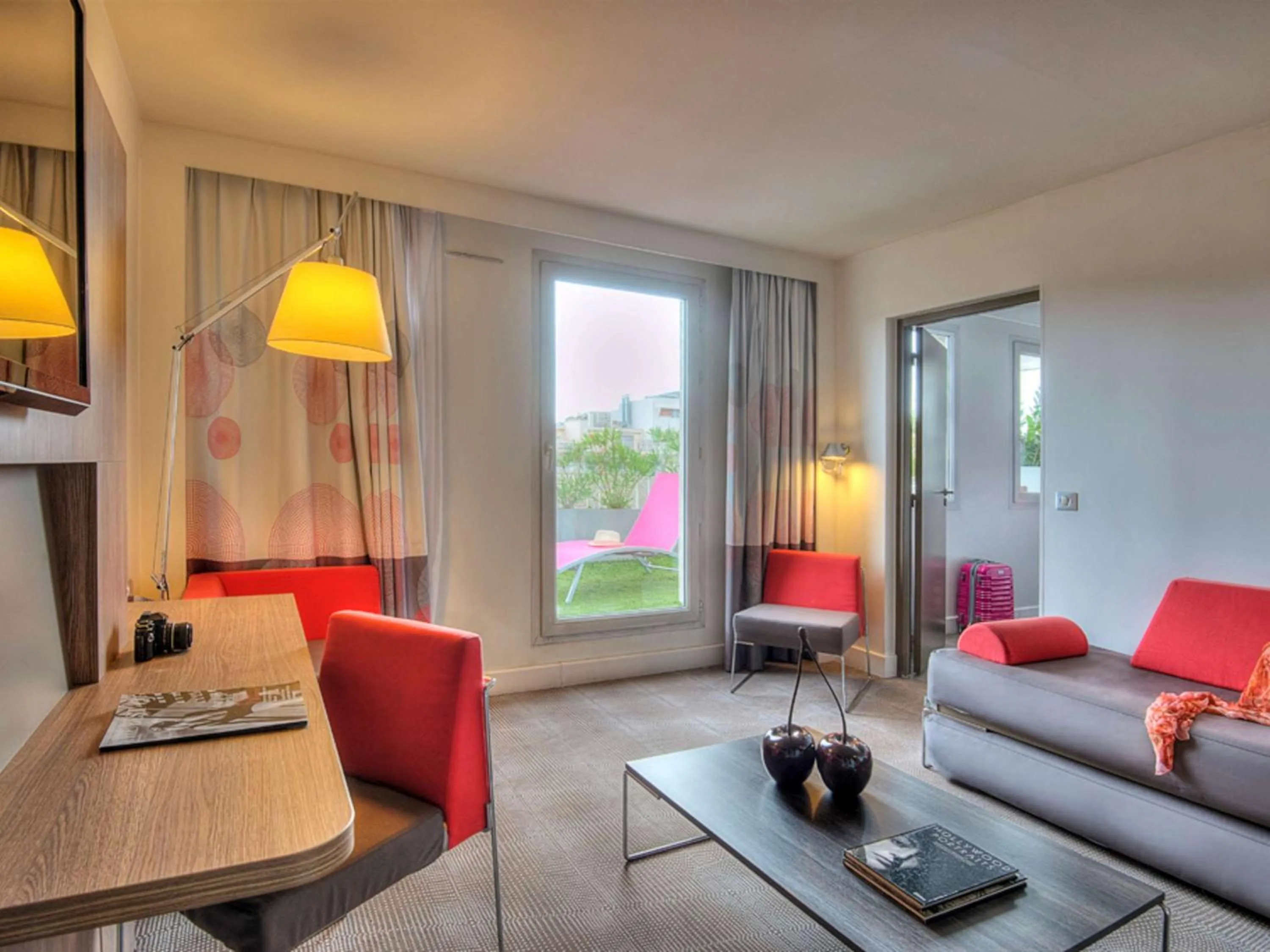 Photo of the whole room in Novotel Marseille Centre Prado Vélodrome