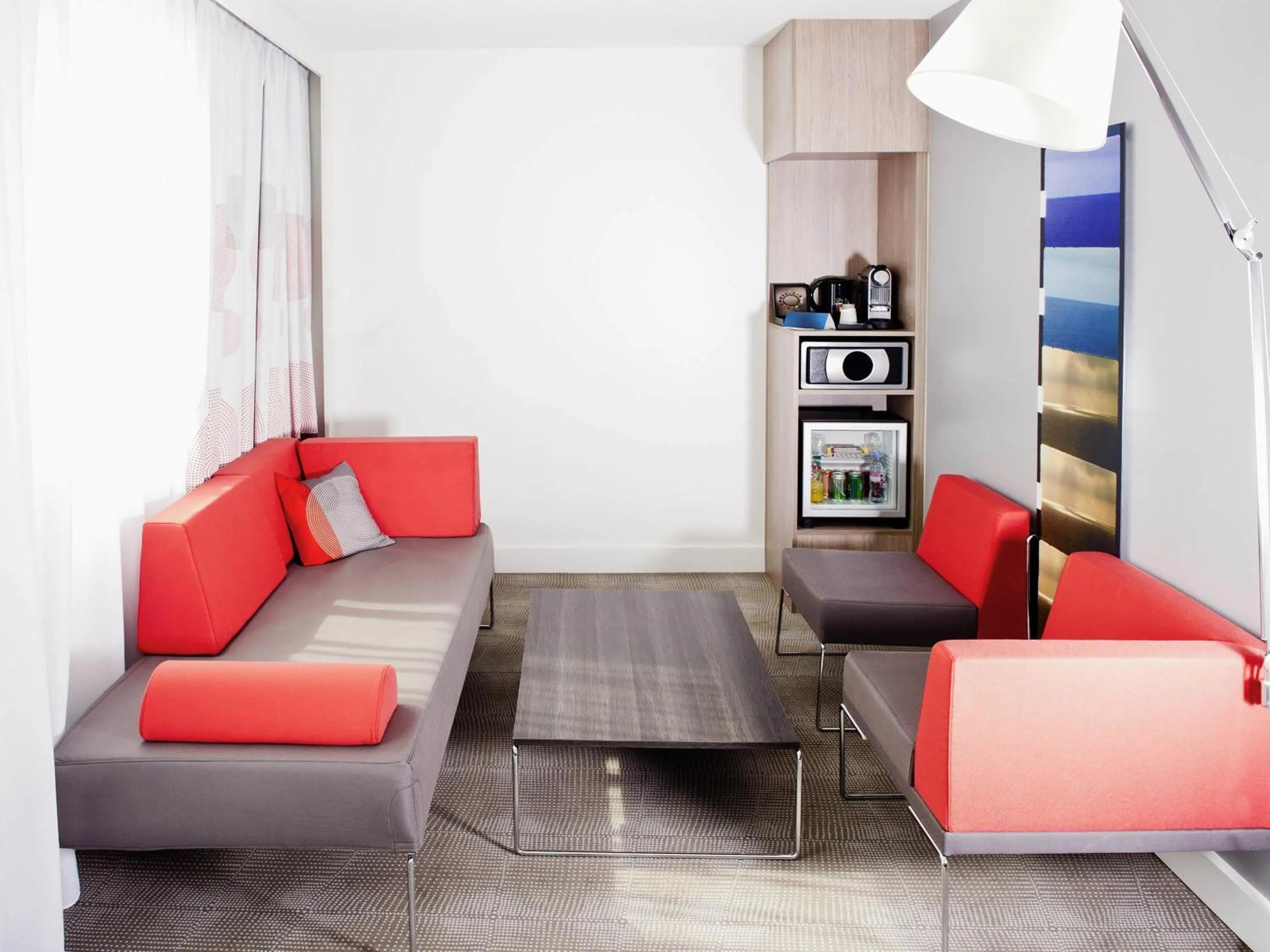 Photo of the whole room in Novotel Marseille Centre Prado Vélodrome