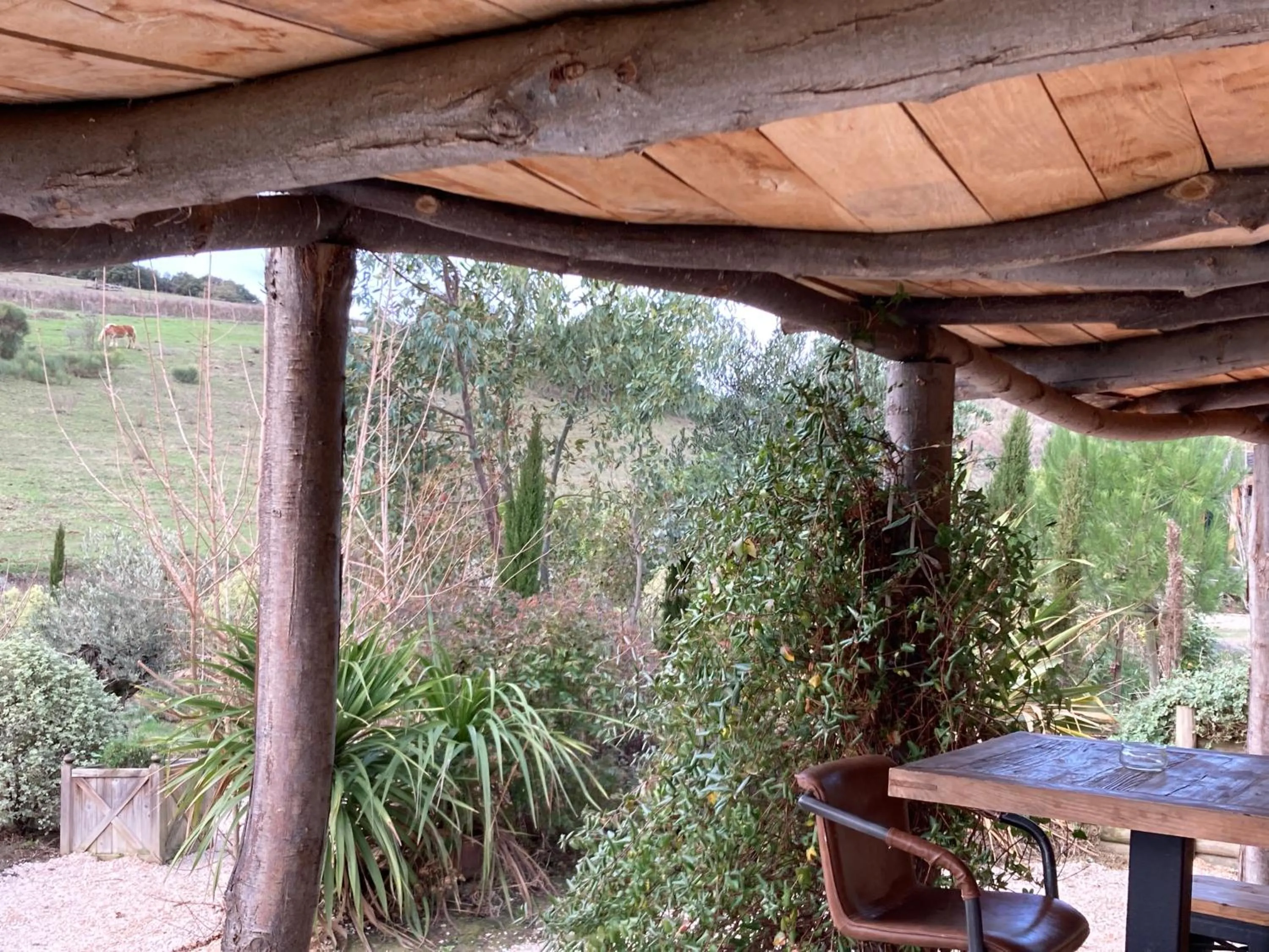 Patio in Cabanes Trésors de Campagne,spas privatifs