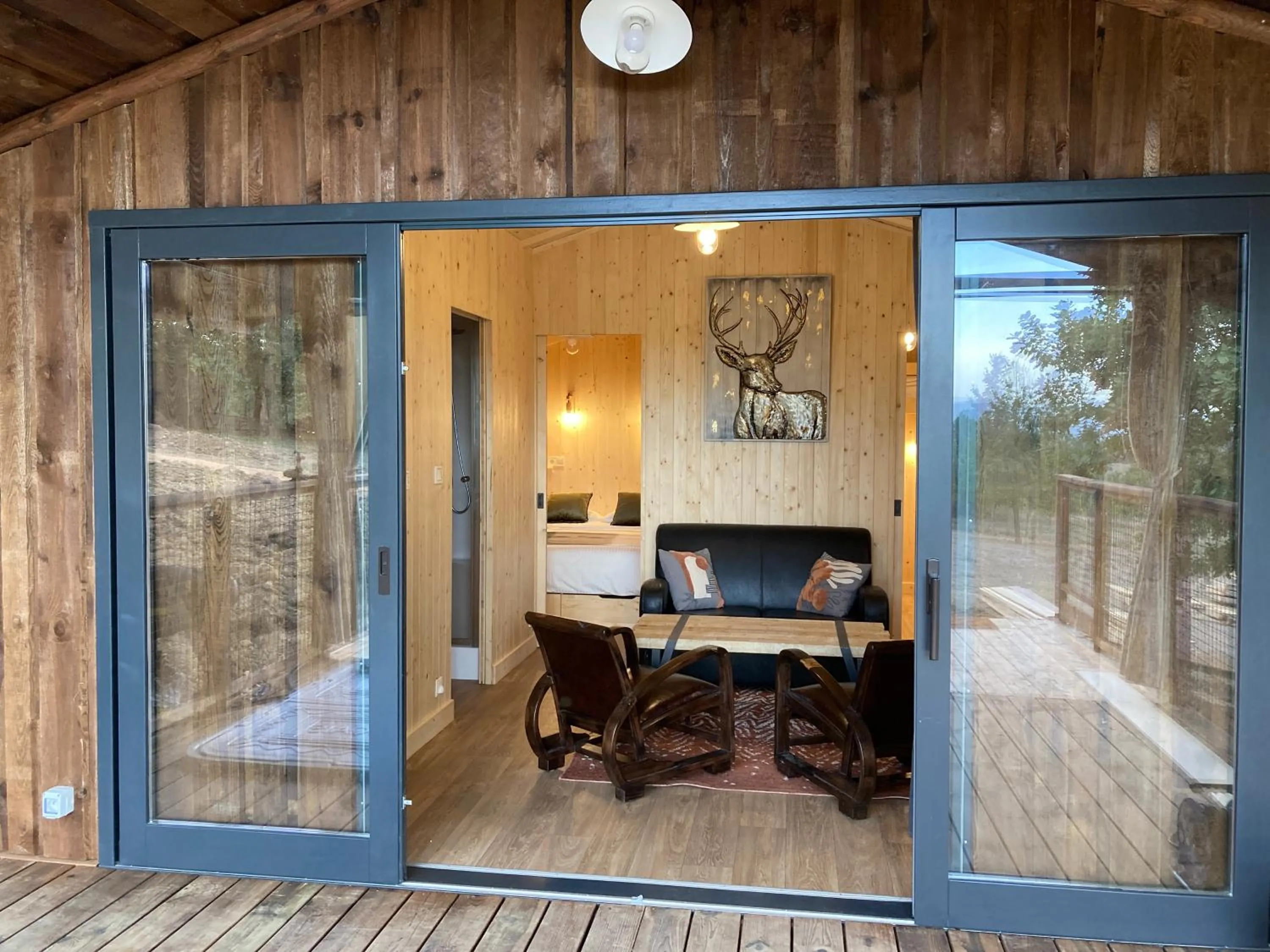 Living room in Cabanes Trésors de Campagne,spas privatifs