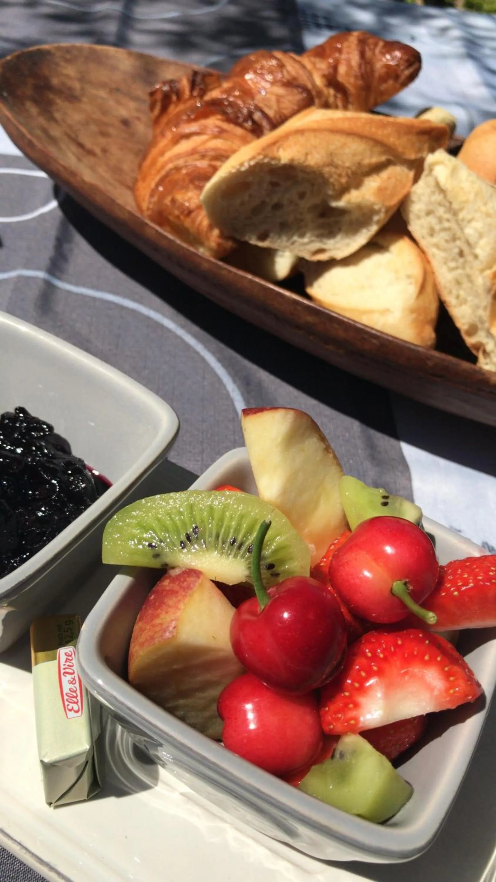 Breakfast in GuestHouse Du Moulin (logement neuf)