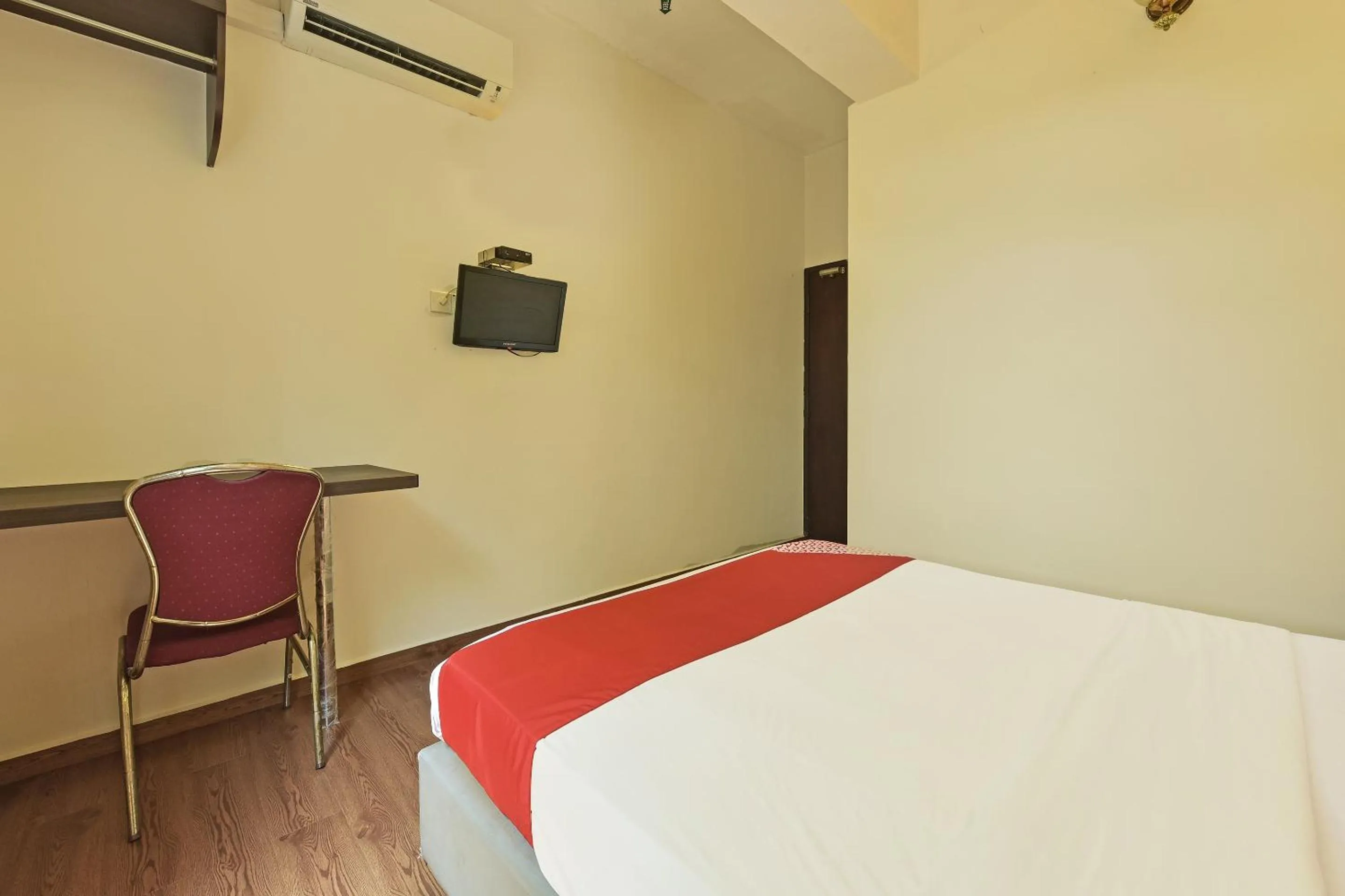 Bedroom, Bed in Hotel O De Perdana Hill