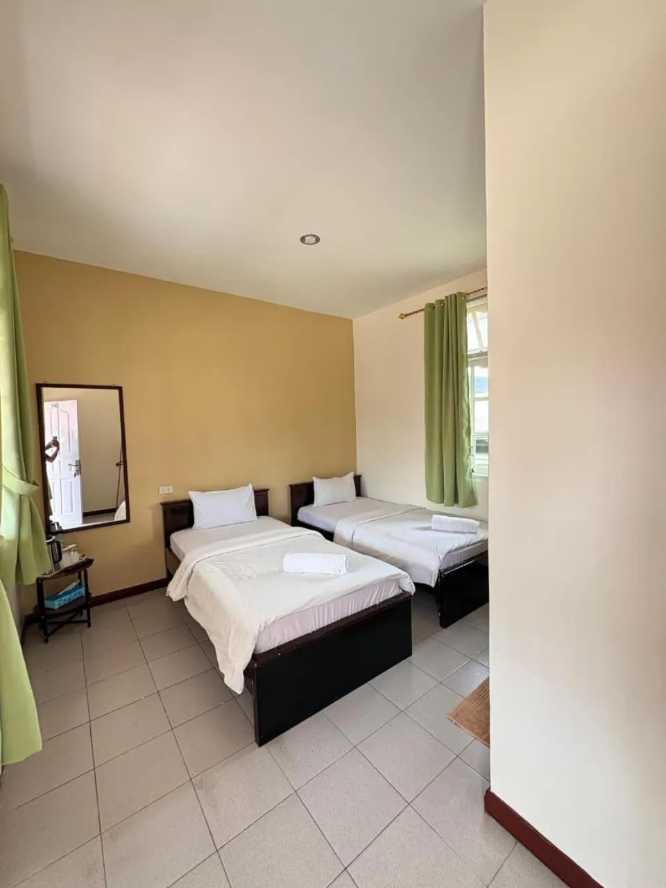 Bed in Hotel Ompu Herti