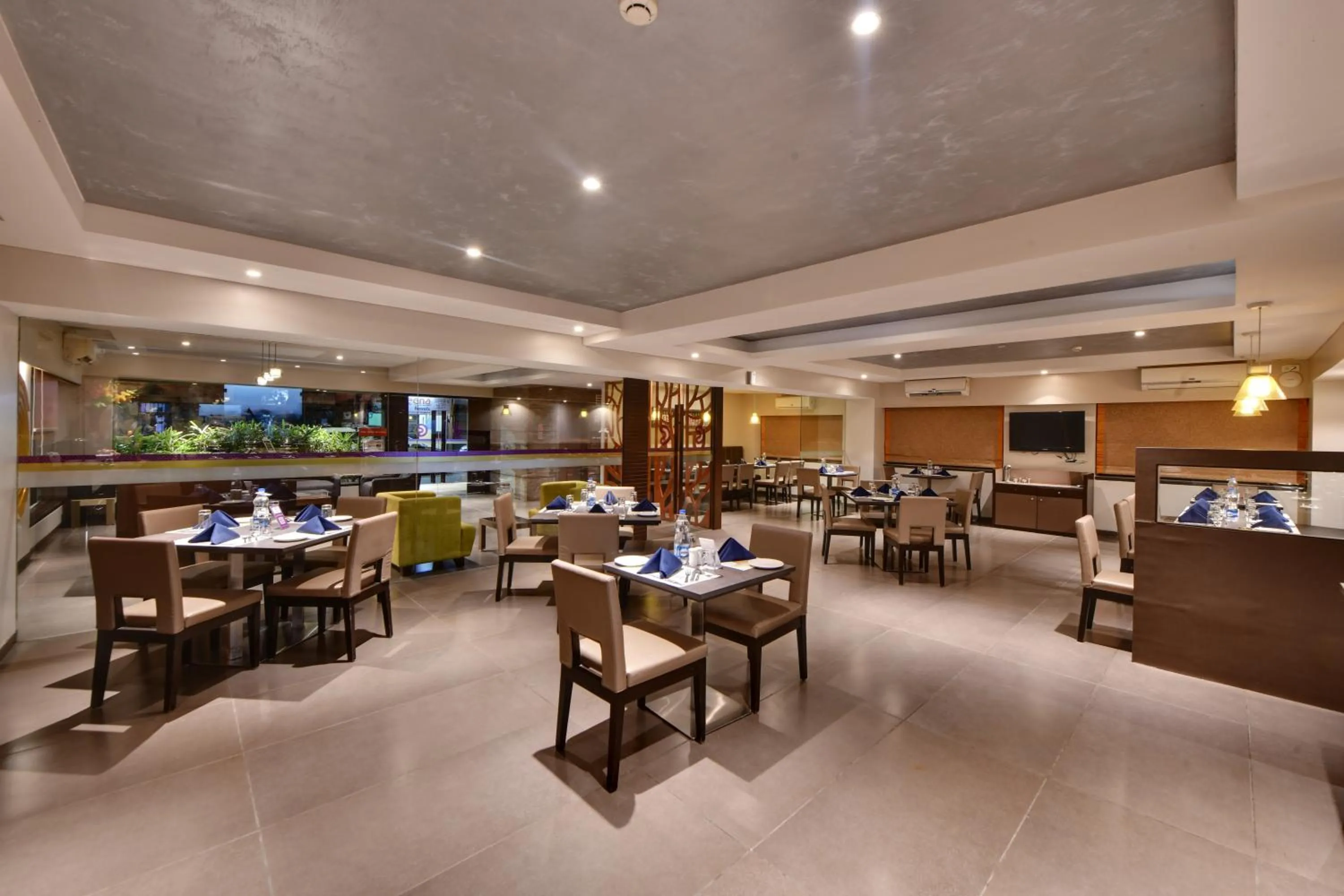 Restaurant/places to eat in Click Hotel Vadodara 4 mins walk for the Railway Station