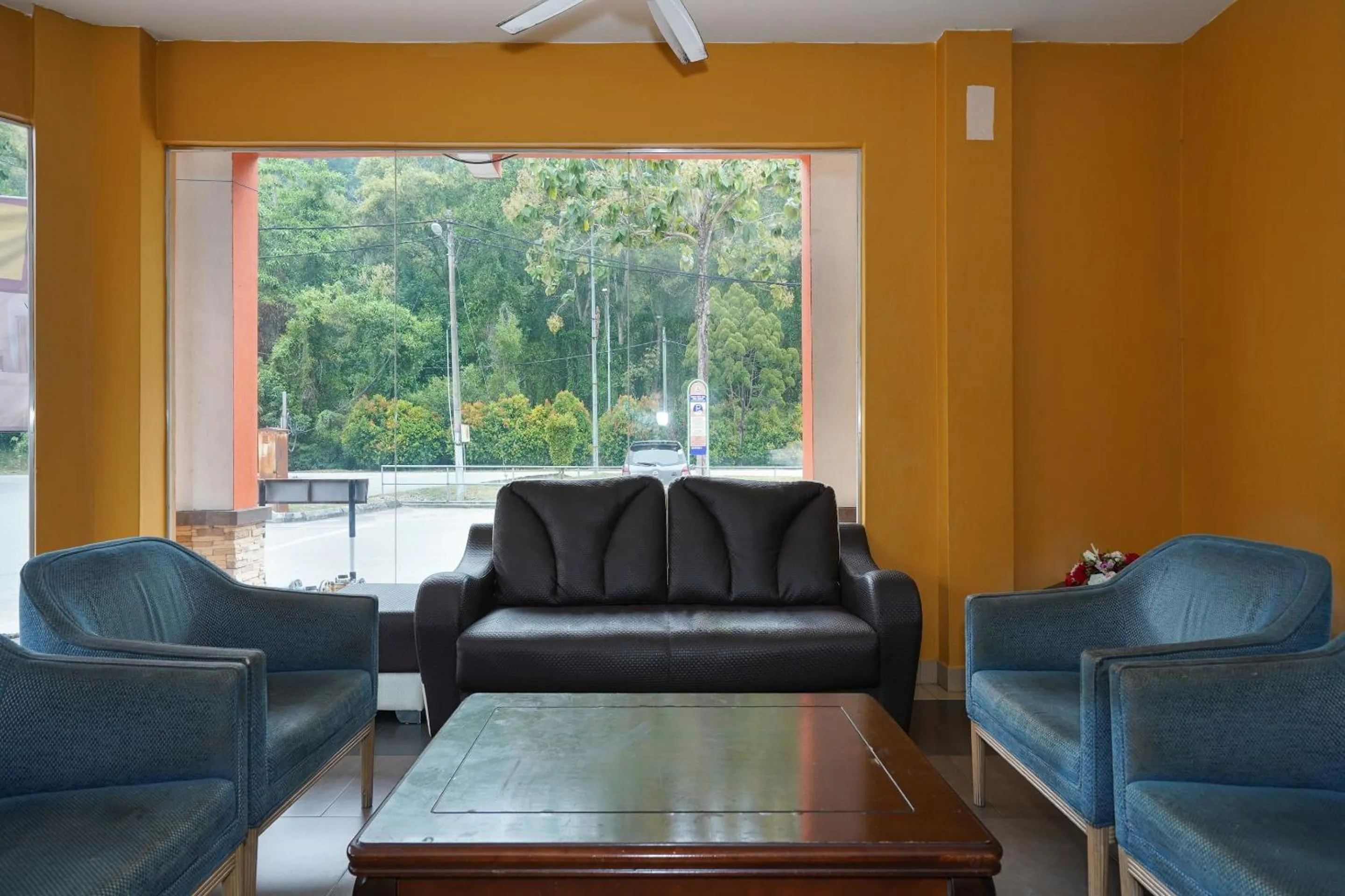 Lobby or reception in Hotel O Hotel Orchard Inn