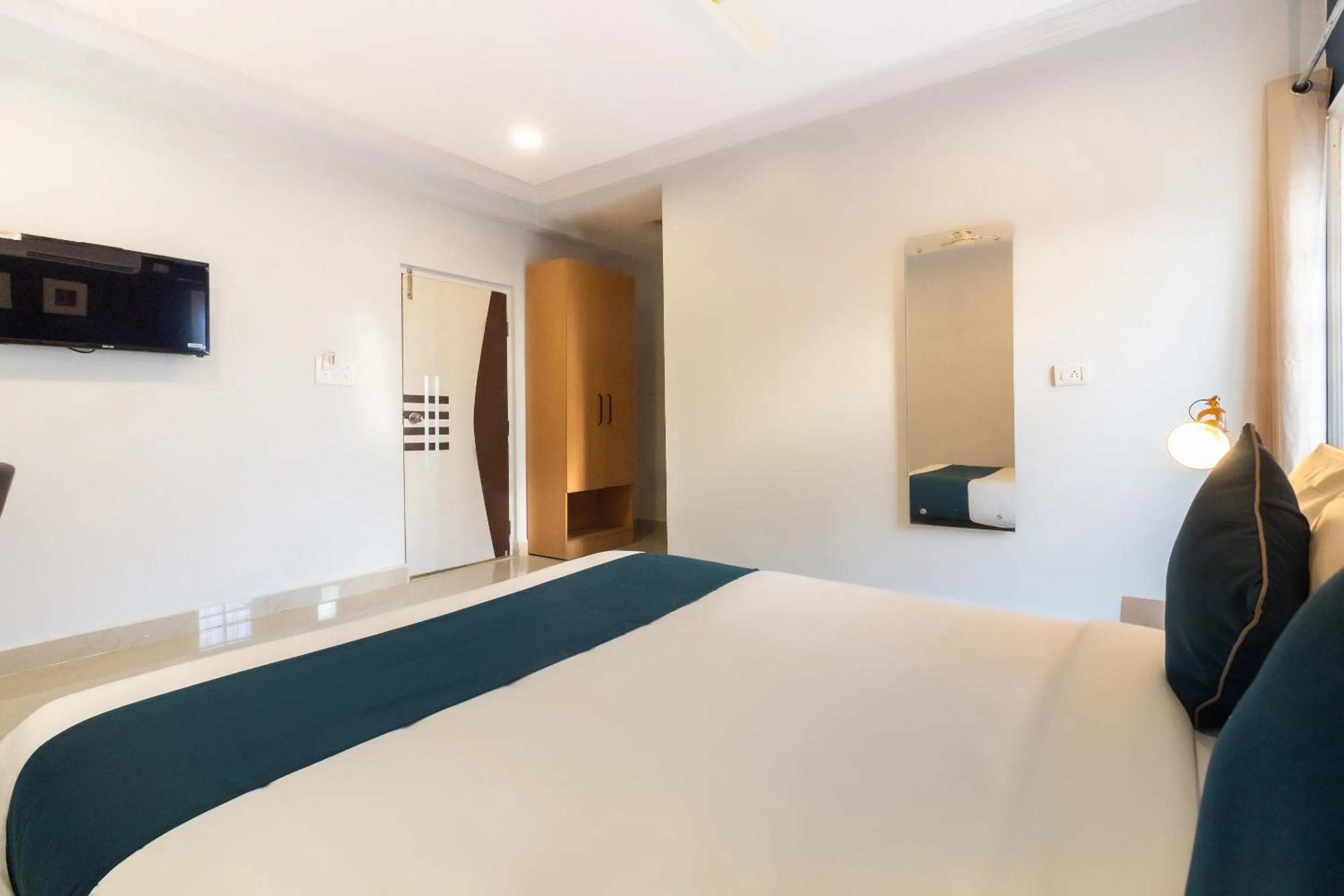 Bedroom, Bed in THE STROBE SILVERKEY HOTEL