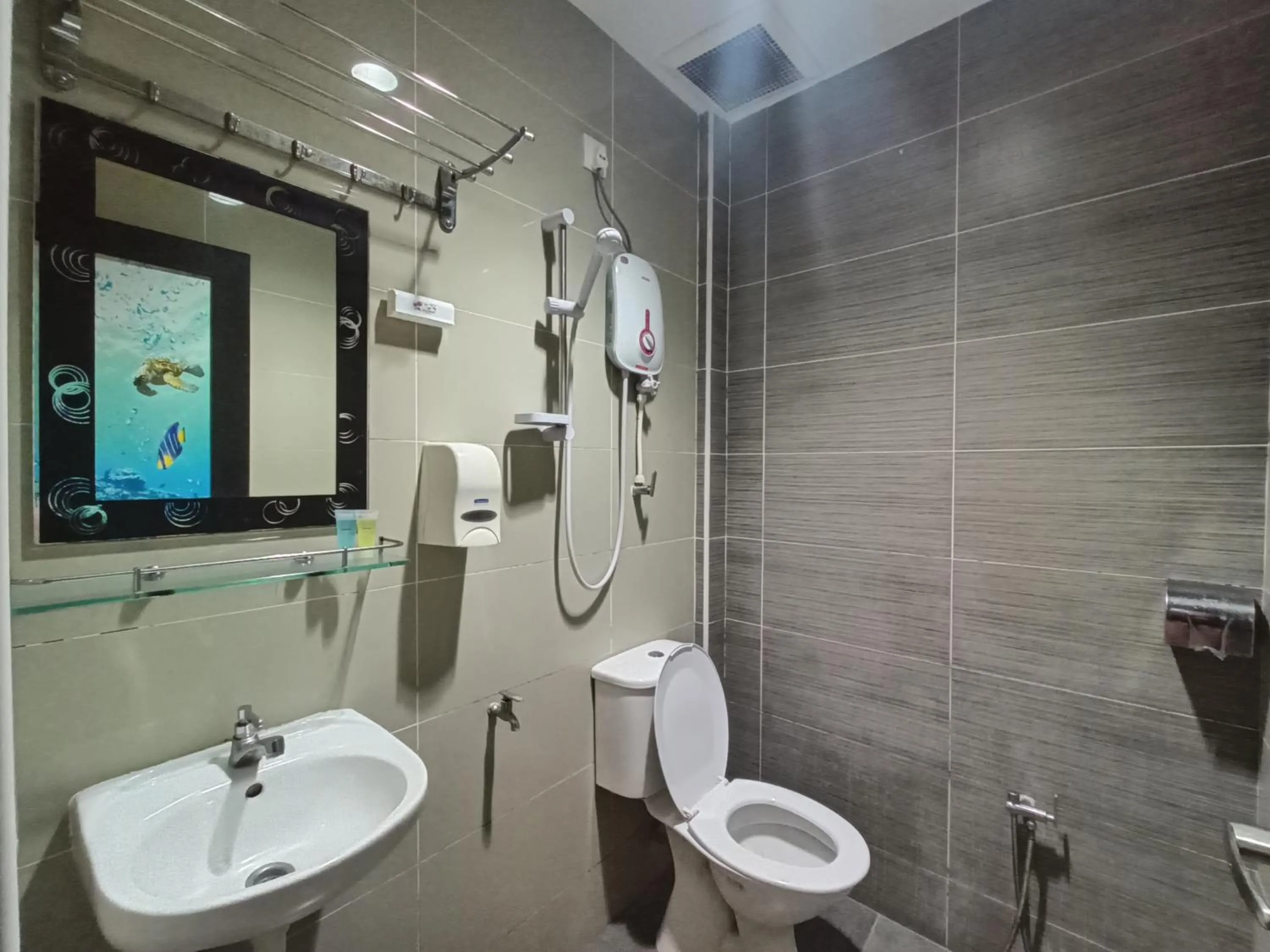 Toilet in Anggerik Garden Hotel - AG Hotel