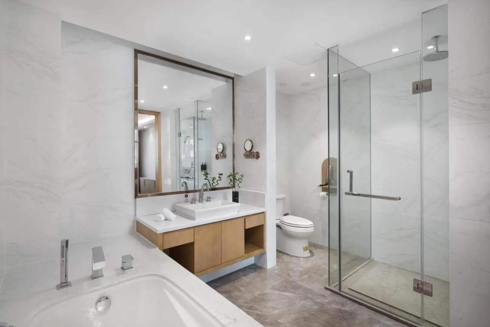 Ramada Plaza by Wyndham Enshi