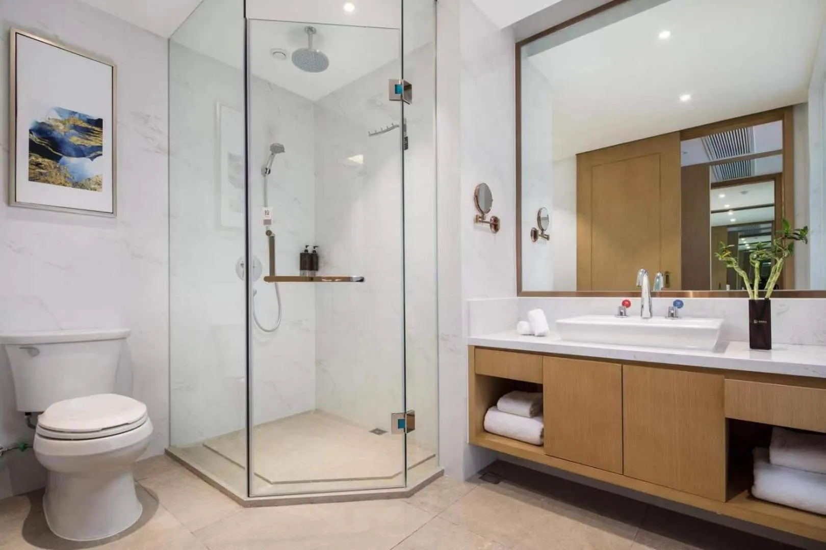 Ramada Plaza by Wyndham Enshi