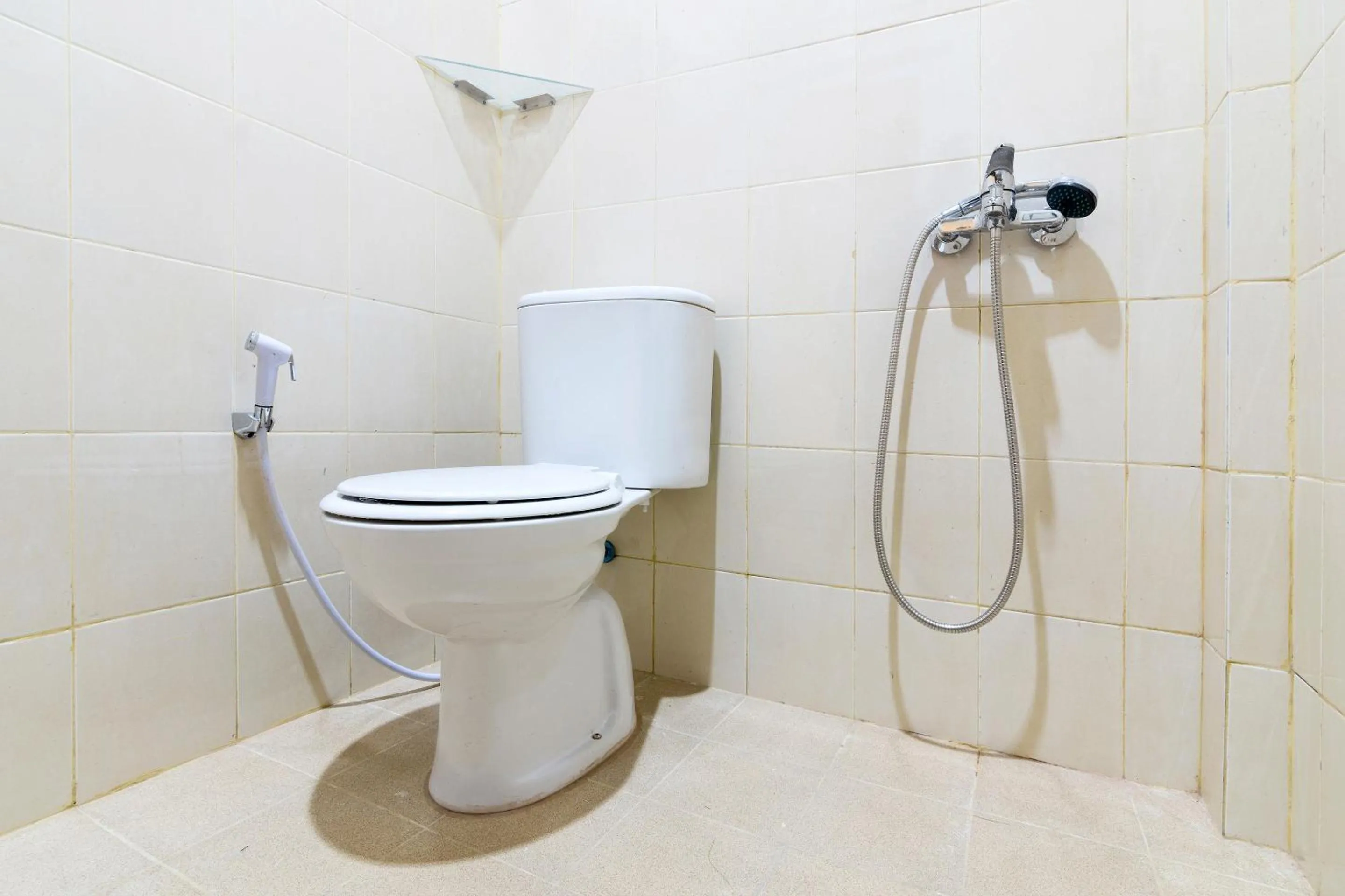 Bathroom in Hotel O Travel-inn