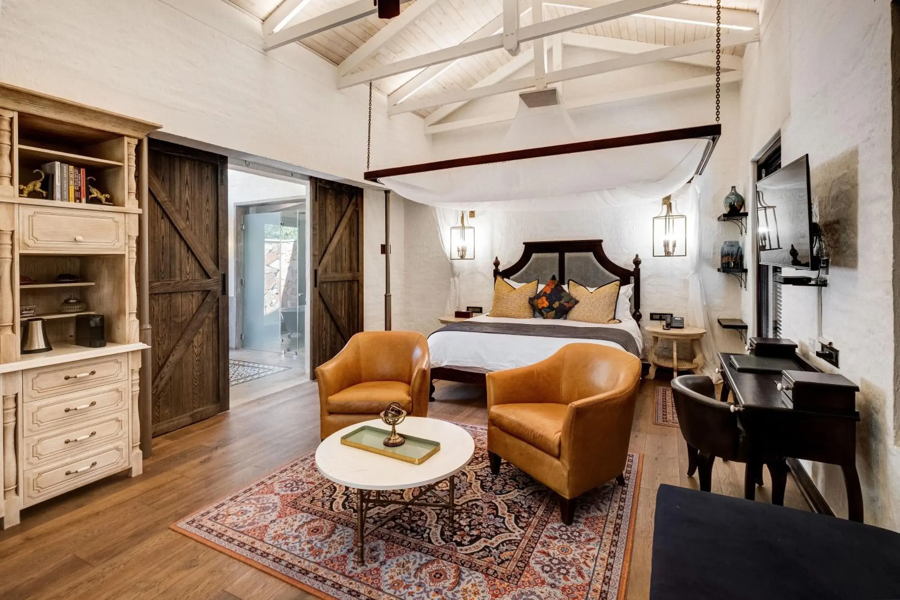 Deluxe King Room with Veranda and Forest View - single occupancy in Mbano Manor Hotel Victoria Falls Deluxe King Room with Veranda and Forest View - single occupancy in Mbano Manor Hotel Victoria Falls