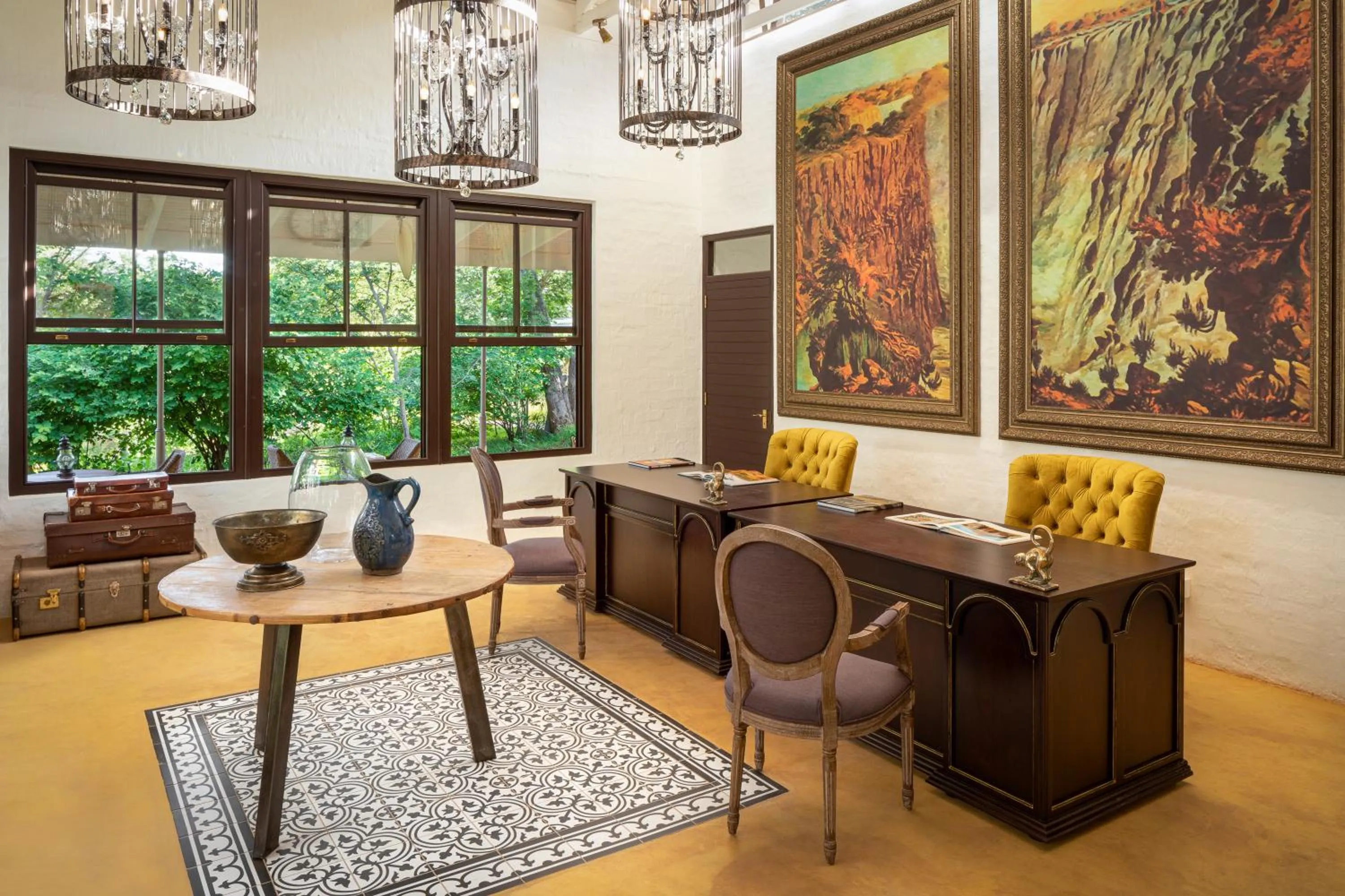 Lobby or reception in Mbano Manor Hotel Victoria Falls