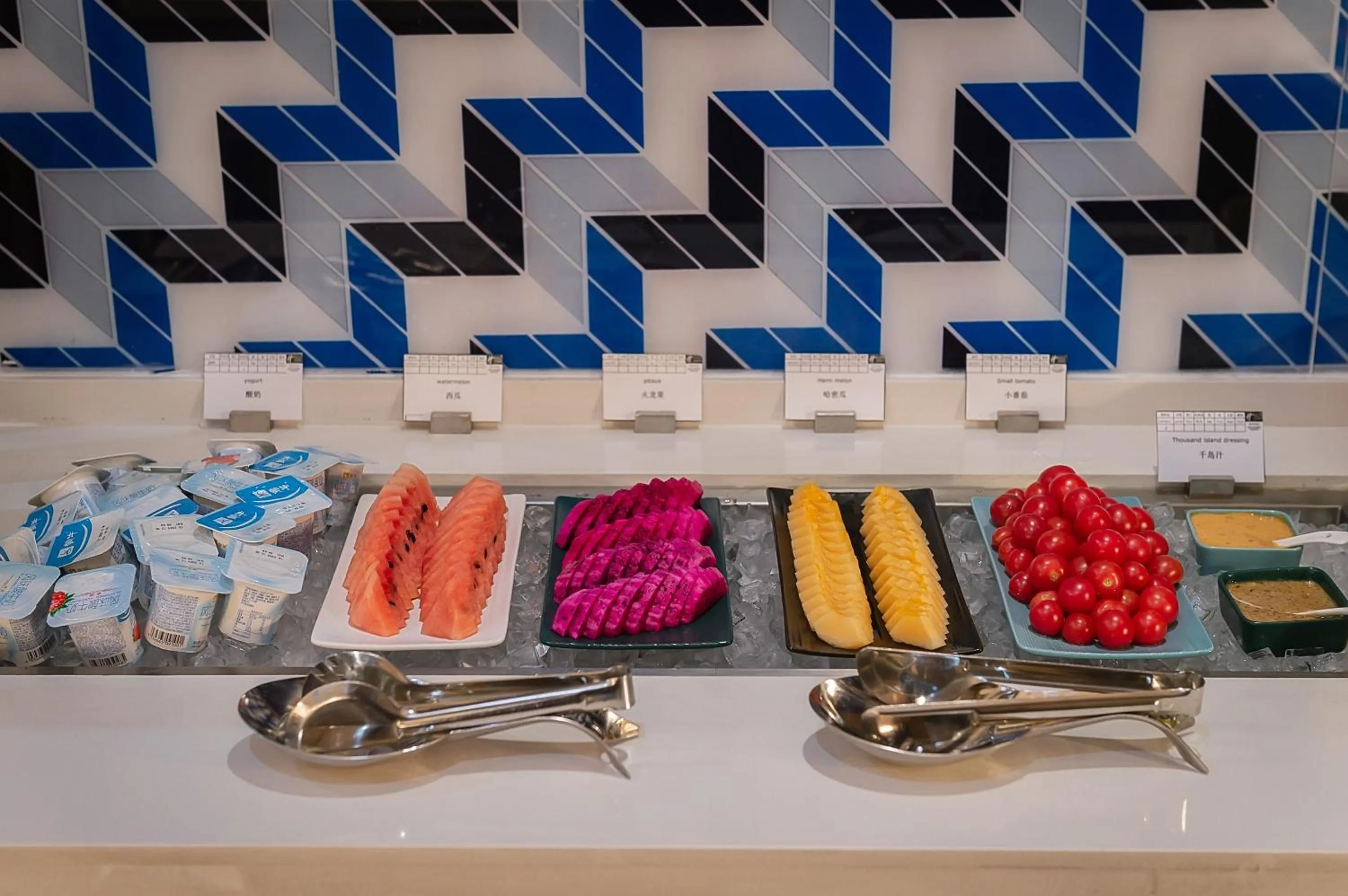 Breakfast in Holiday Inn Express Taizhou CMC by IHG