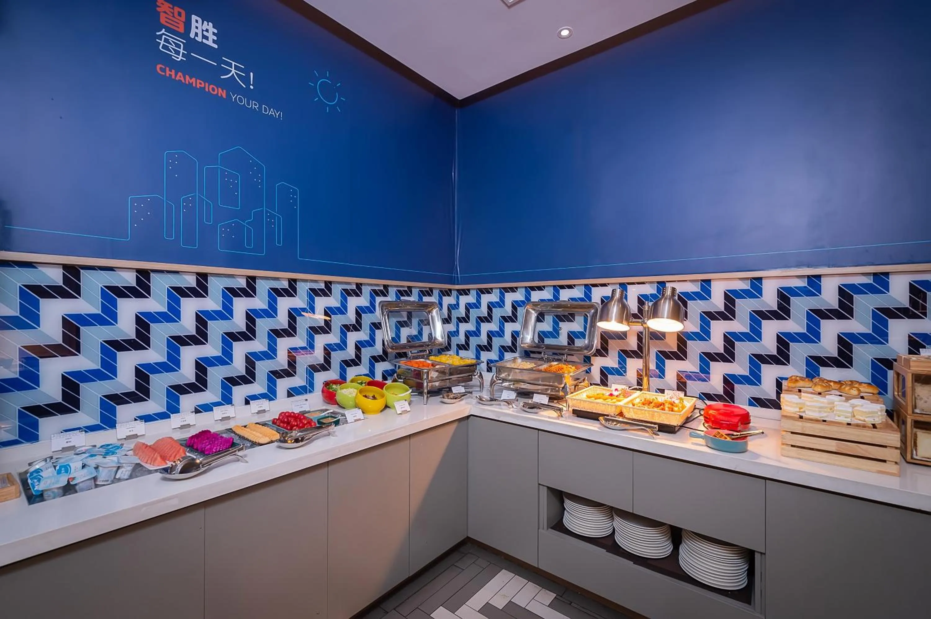 Breakfast in Holiday Inn Express Taizhou CMC by IHG