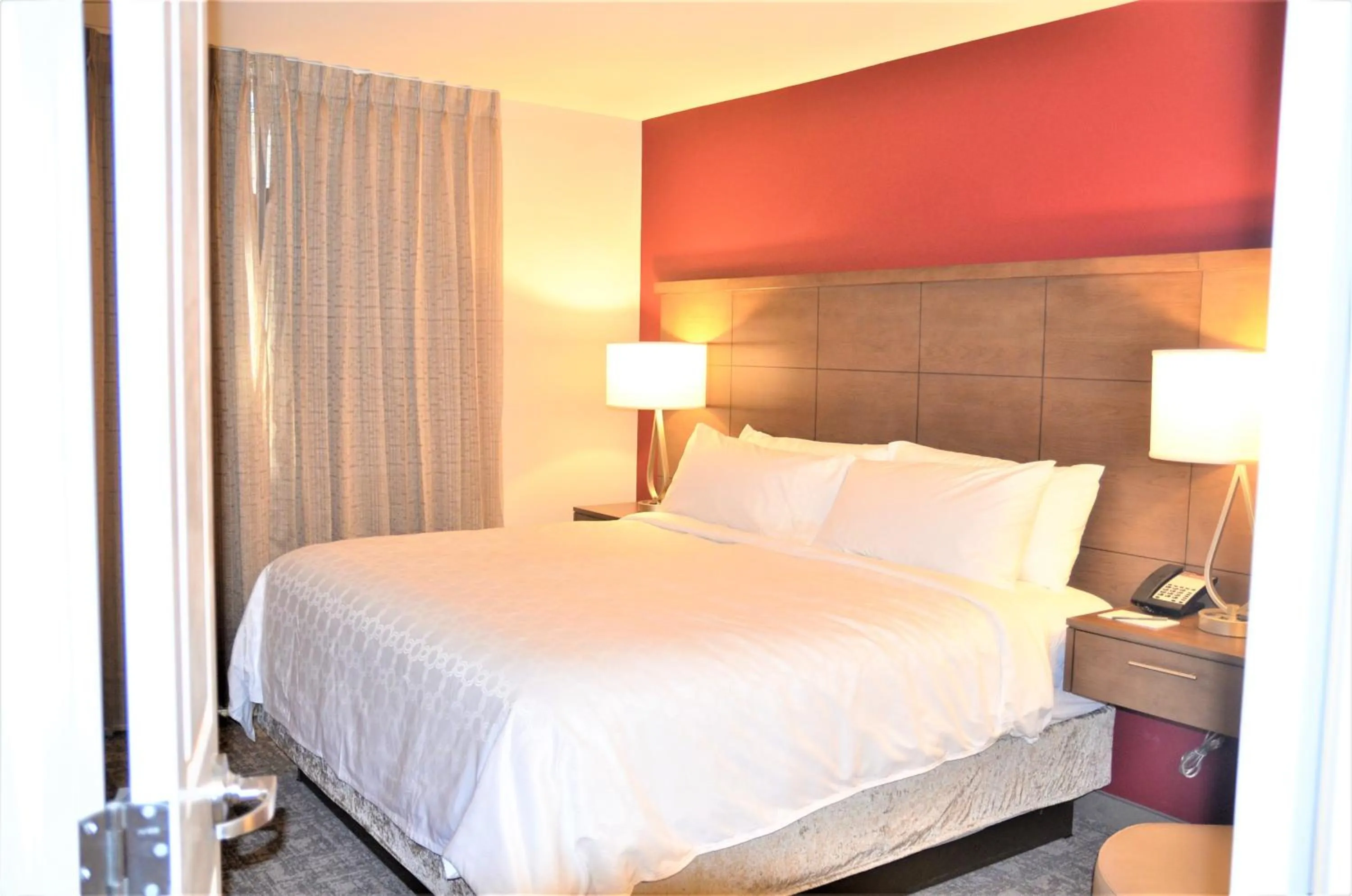 Bed in Staybridge Suites - Orenco Station by IHG