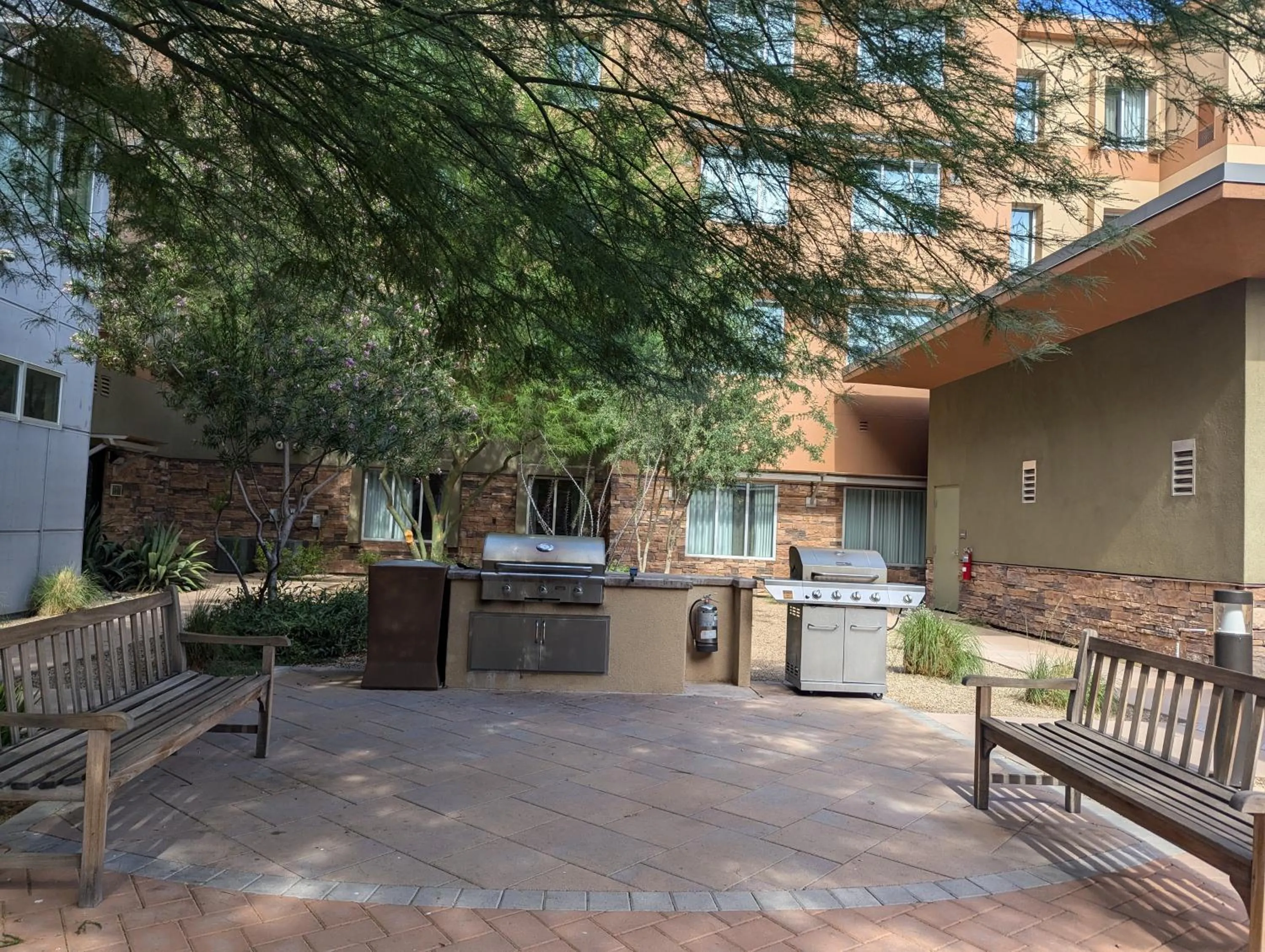 Restaurant/places to eat in Staybridge Suites - Scottsdale - Talking Stick by IHG