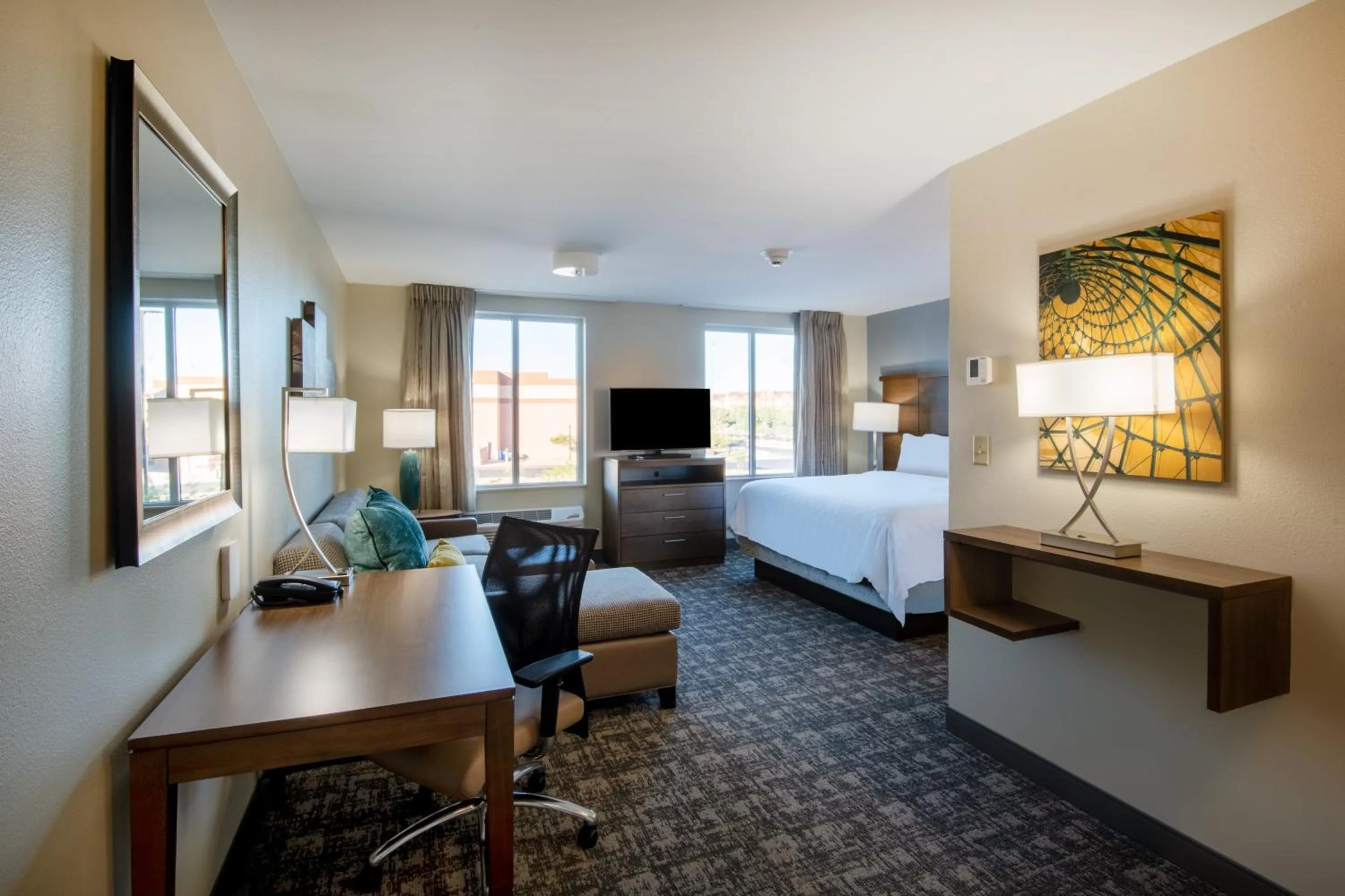 Photo of the whole room, Bed in Staybridge Suites - Scottsdale - Talking Stick by IHG