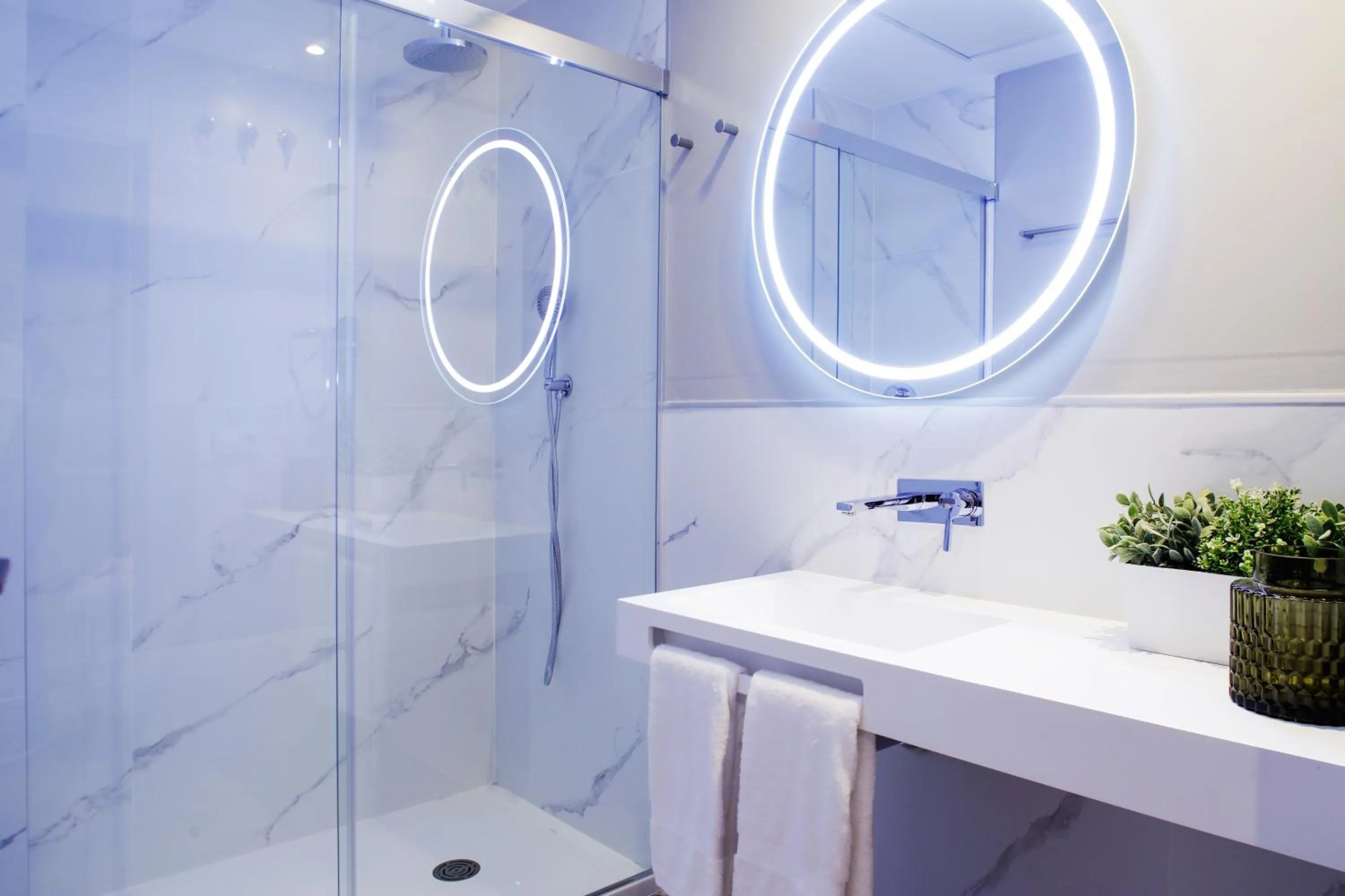 Shower in Voghe Premium Flats