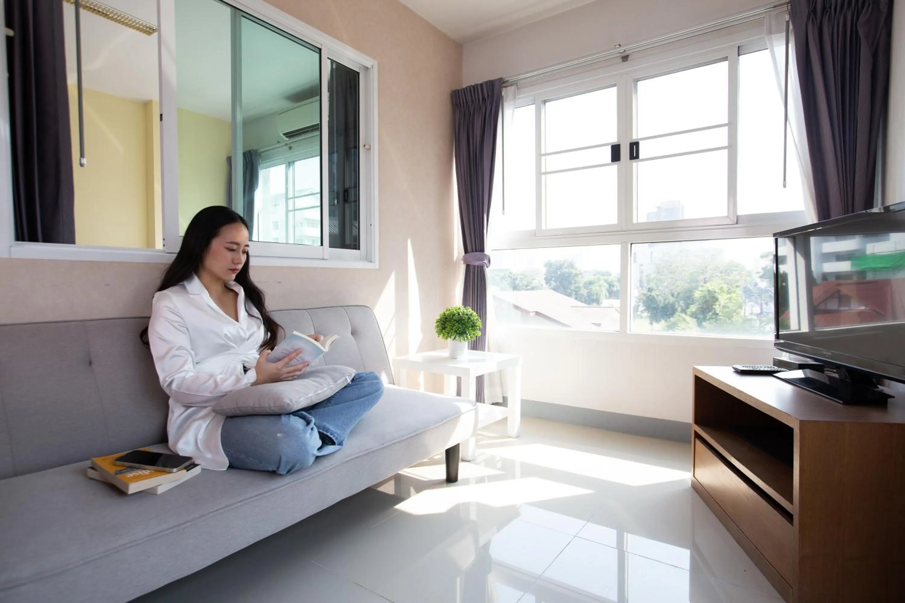 Living room in Ascella Sukhumvit 38 - Thonglor