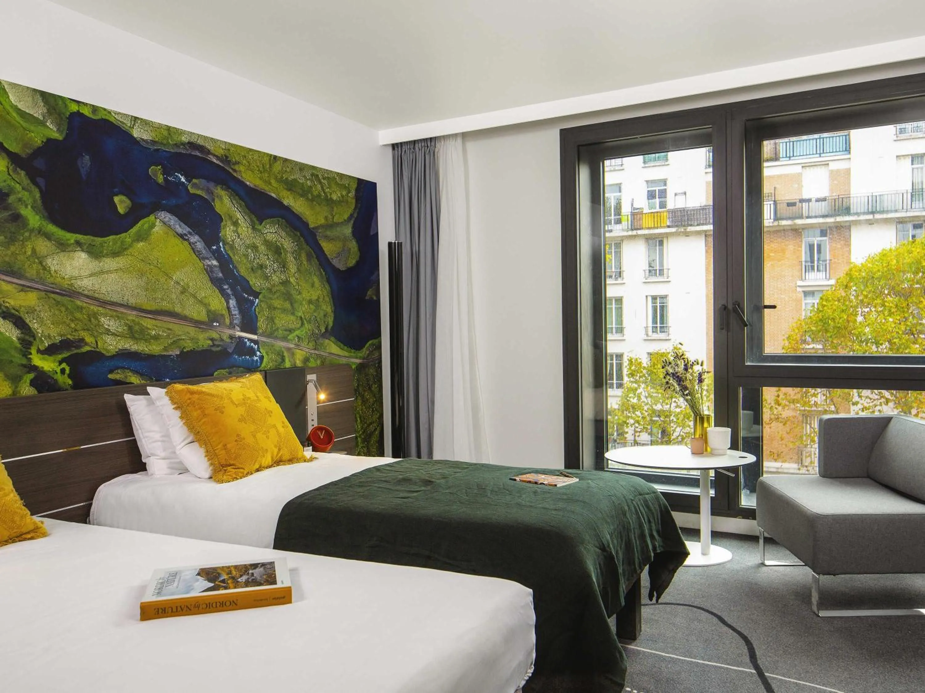 Bedroom, Bed in Novotel Paris Porte Versailles