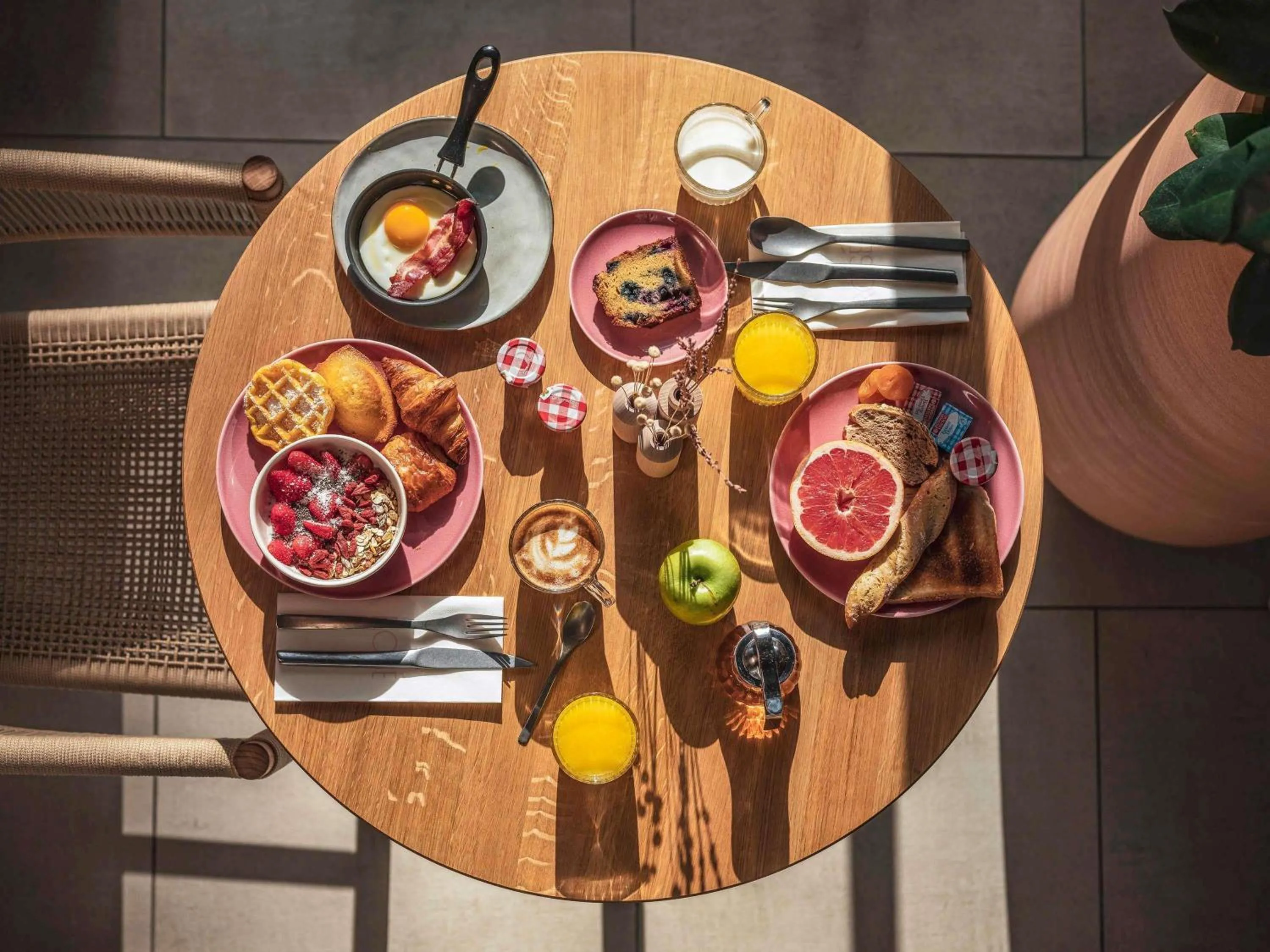 Breakfast in Novotel Paris Porte Versailles