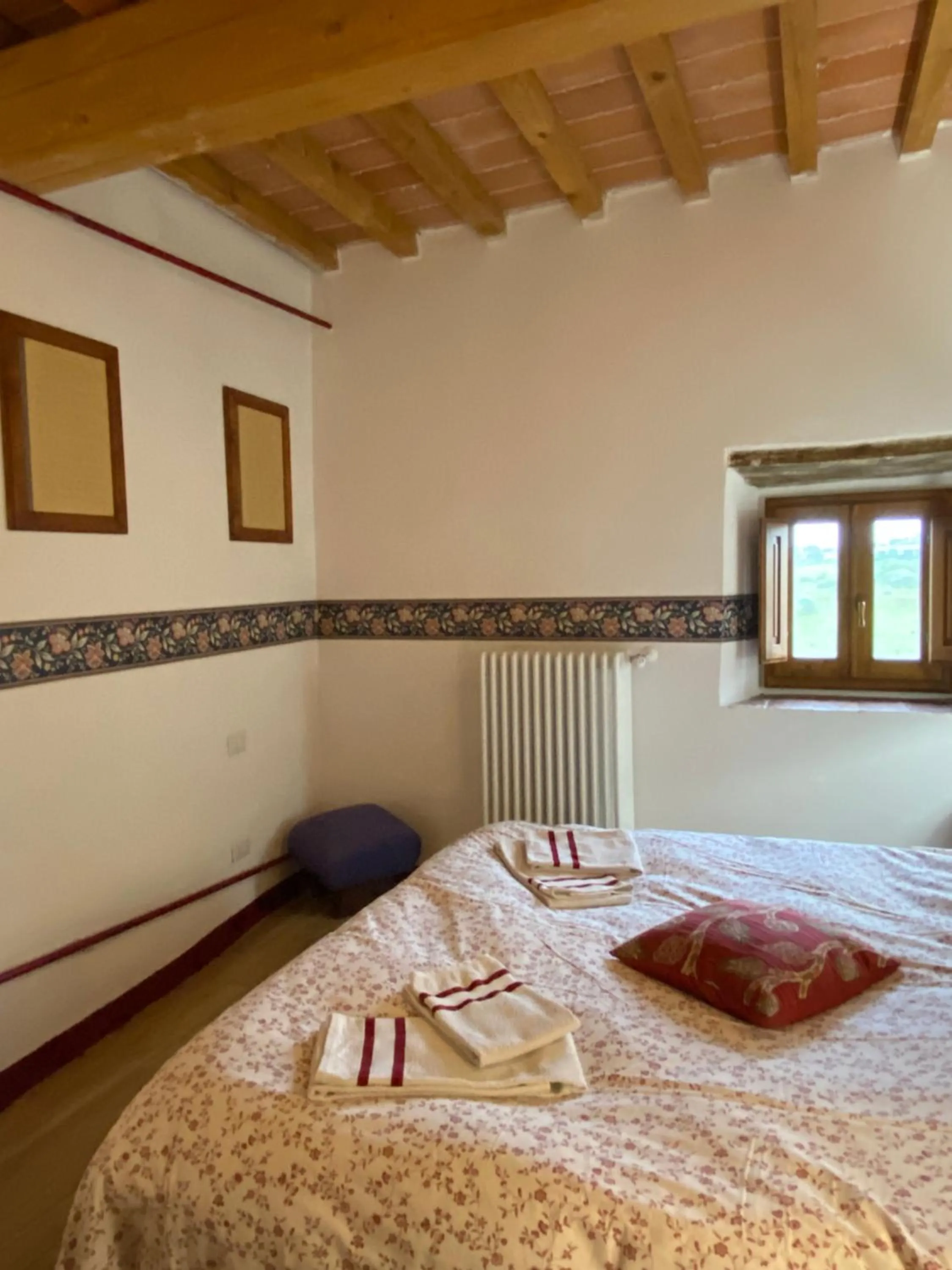 Bed in Campora House