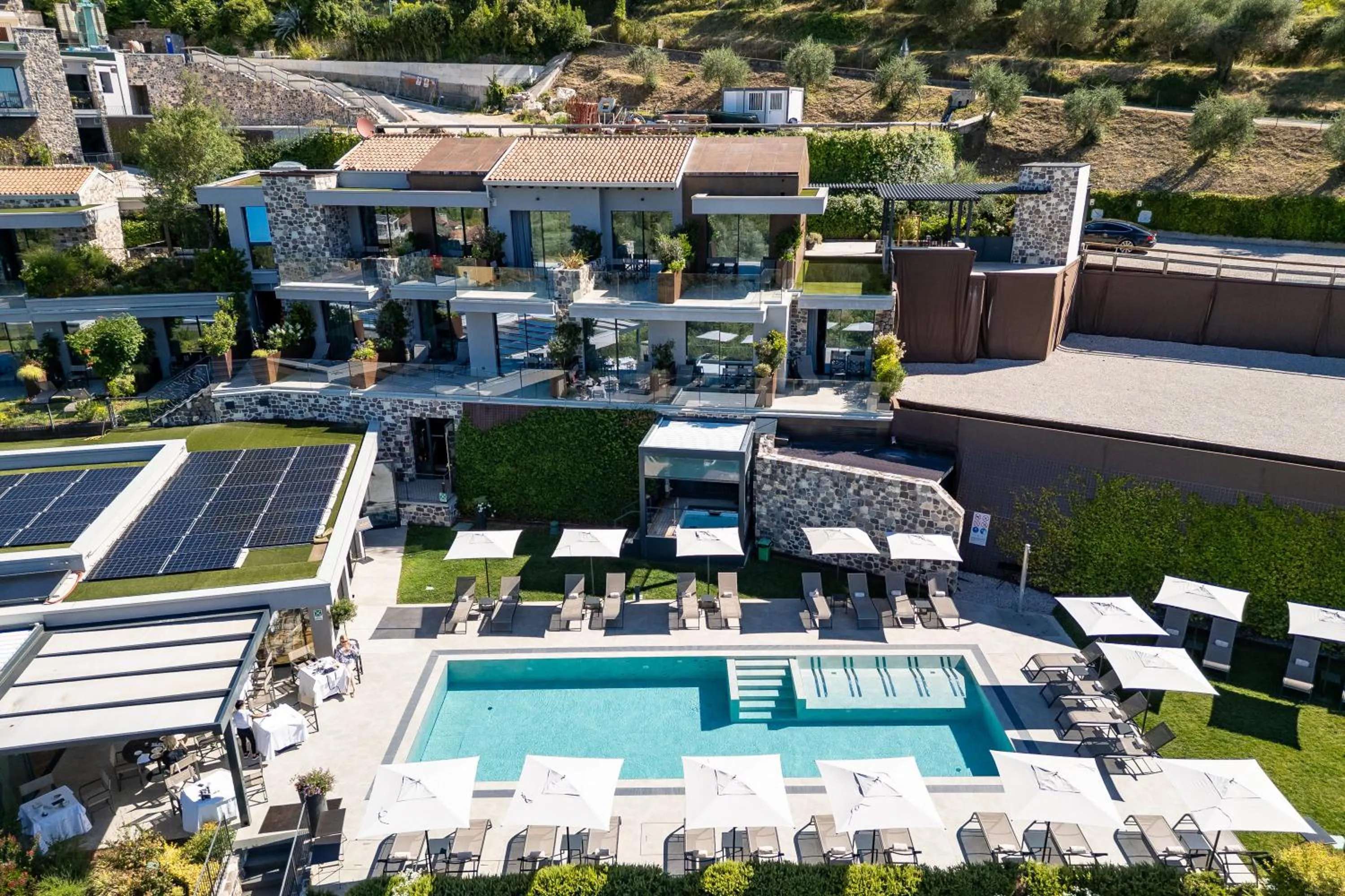 Bird's eye view in Deville & Spa