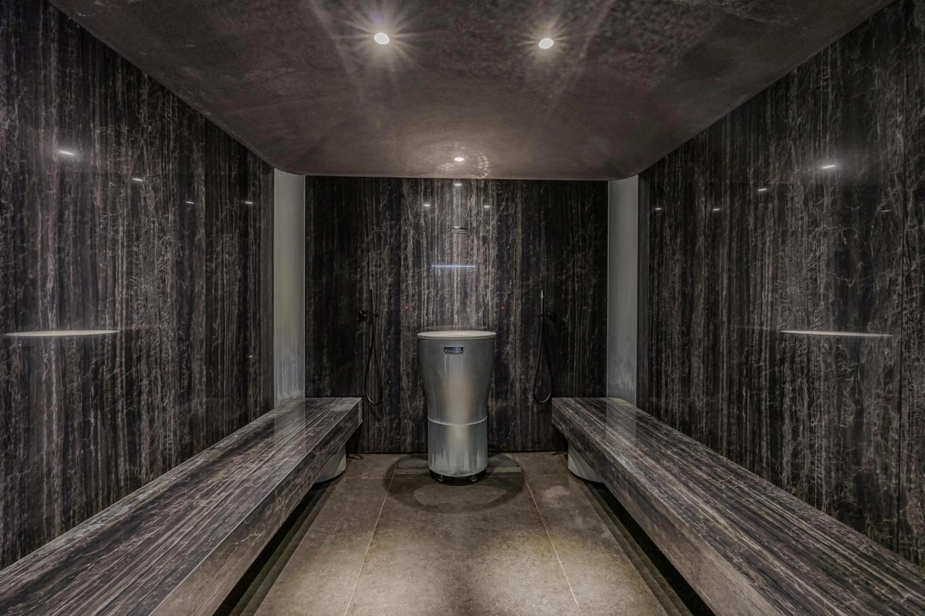 Spa and wellness centre/facilities in Deville & Spa