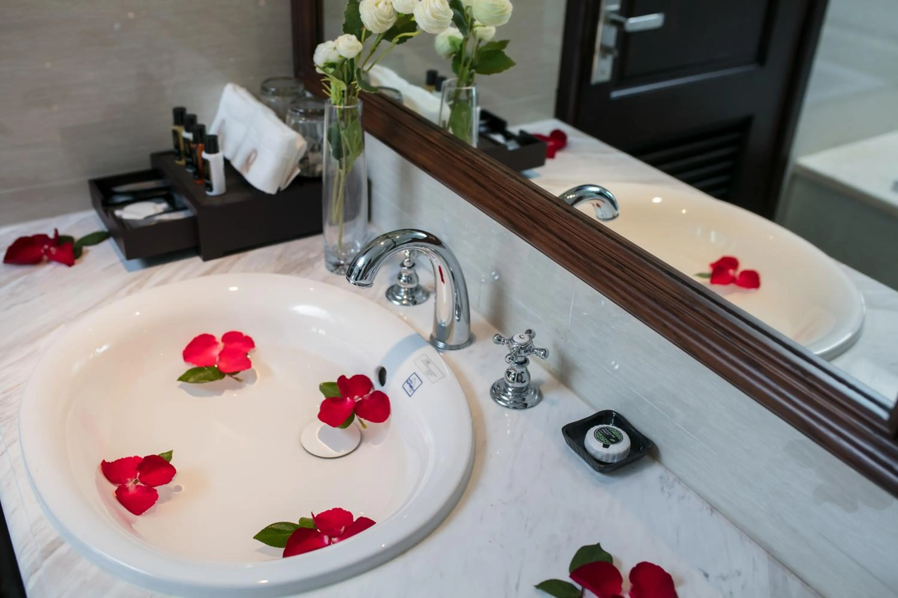 Bathroom in The Q Hotel