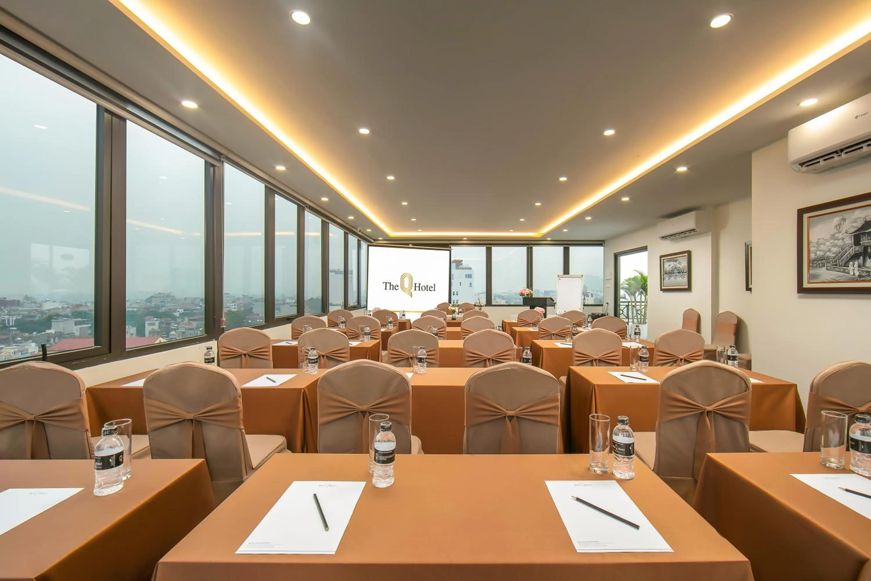 Meeting/conference room in The Q Hotel