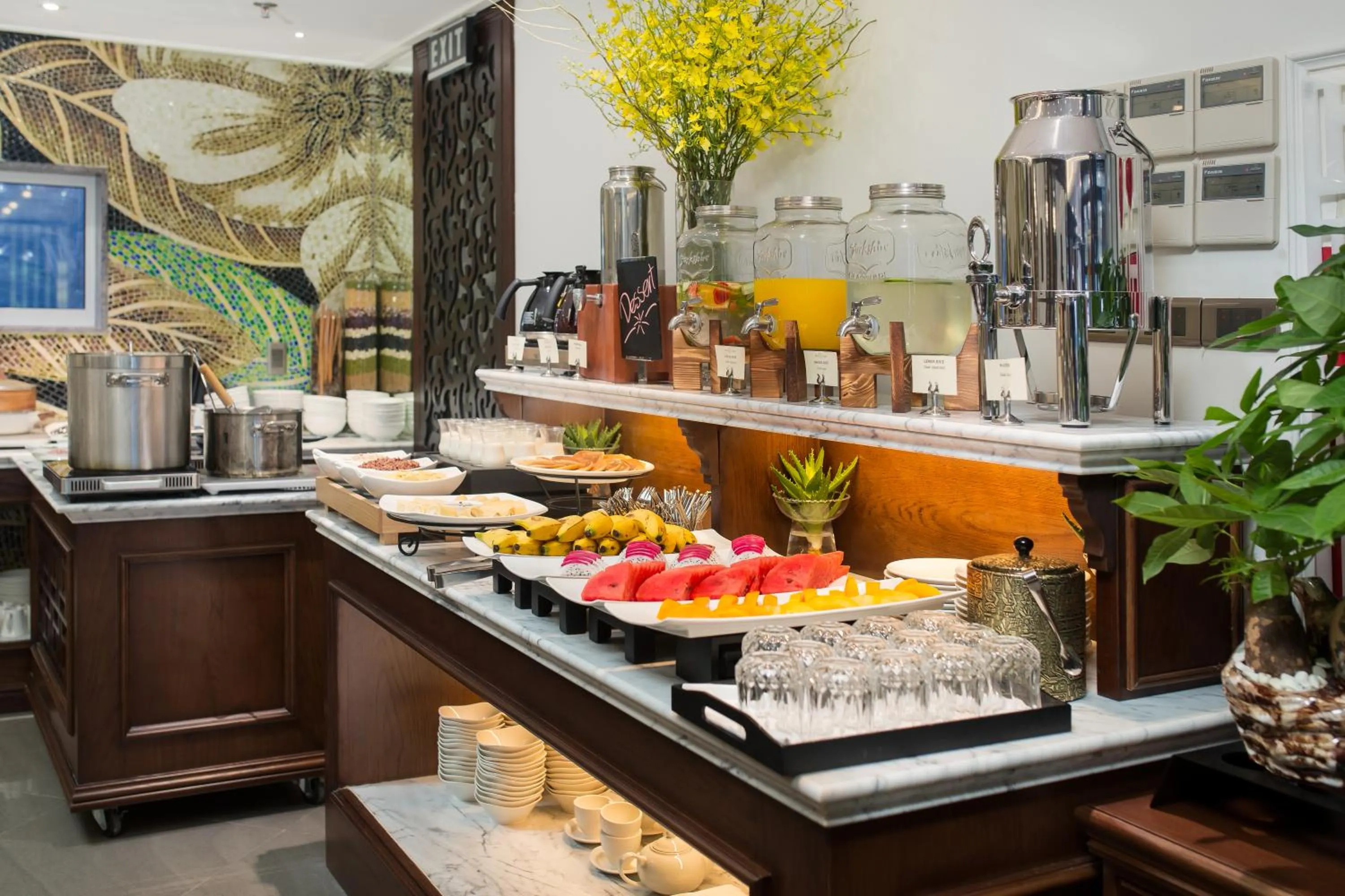 Breakfast in The Q Hotel