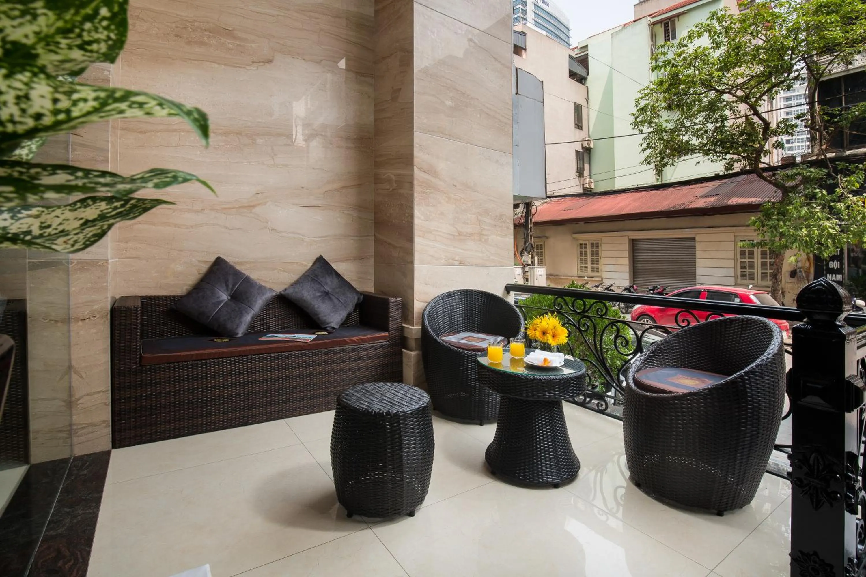 Seating area in The Q Hotel