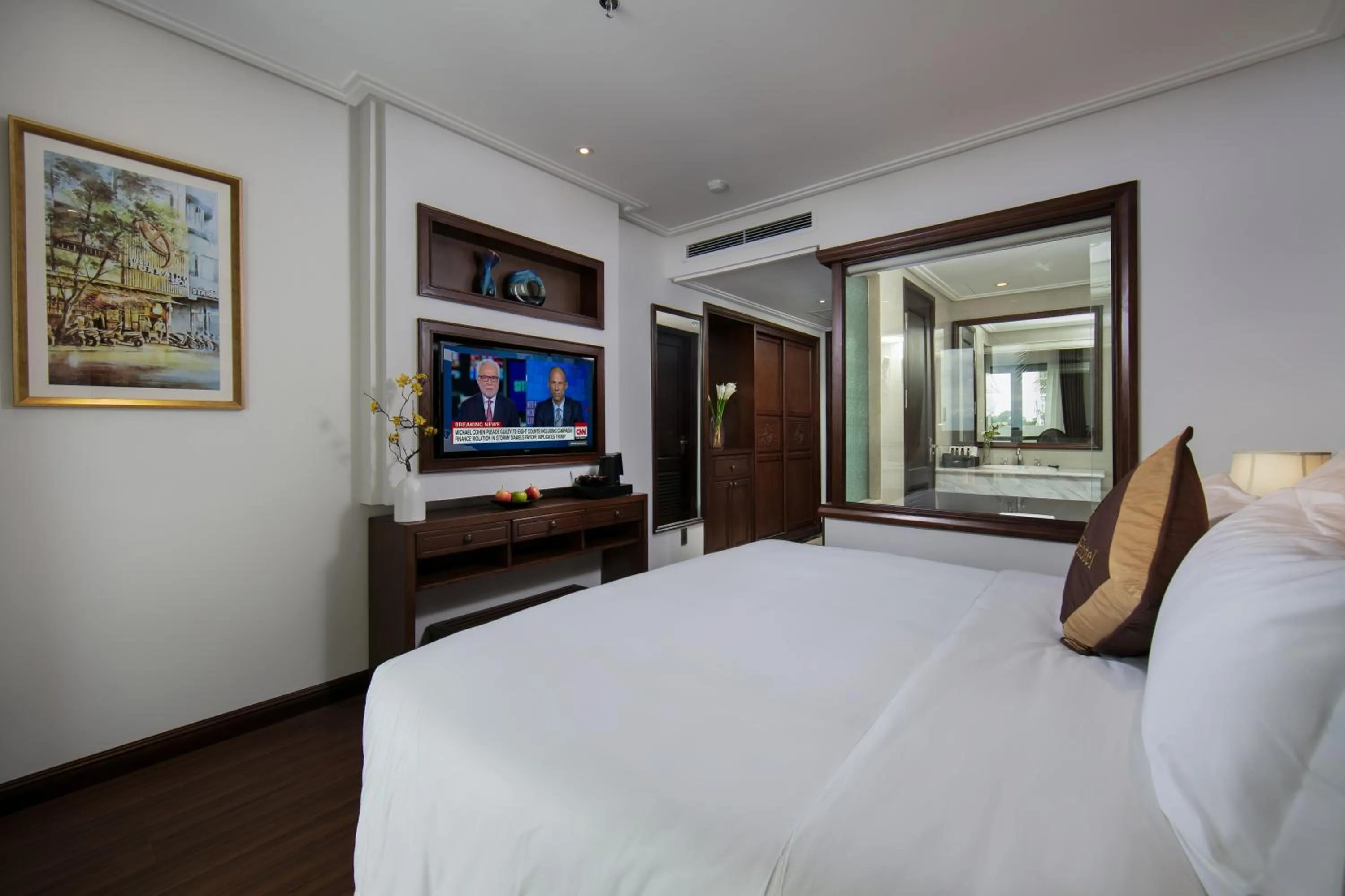 Bedroom, Bed in The Q Hotel