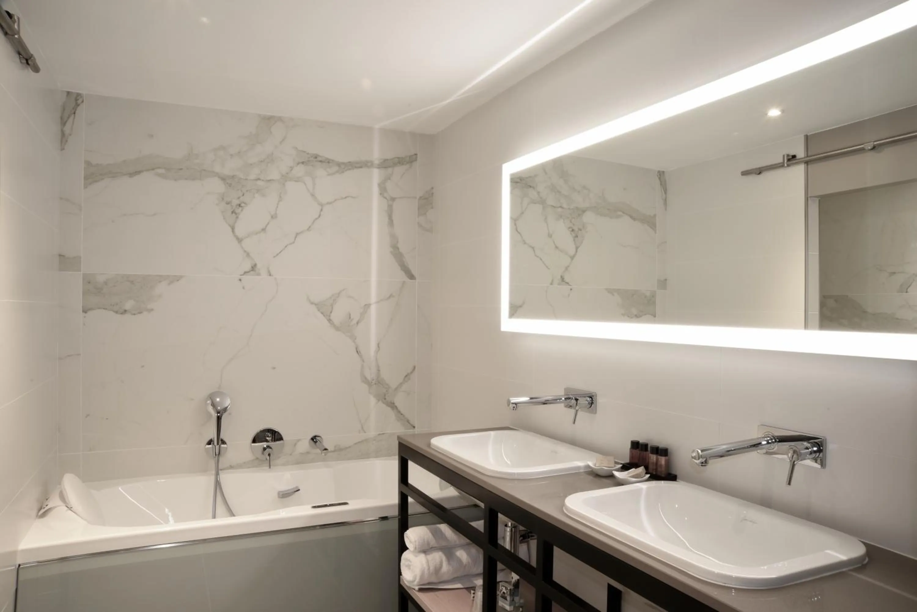 Bathroom in Mercure Périgueux Centre Historique