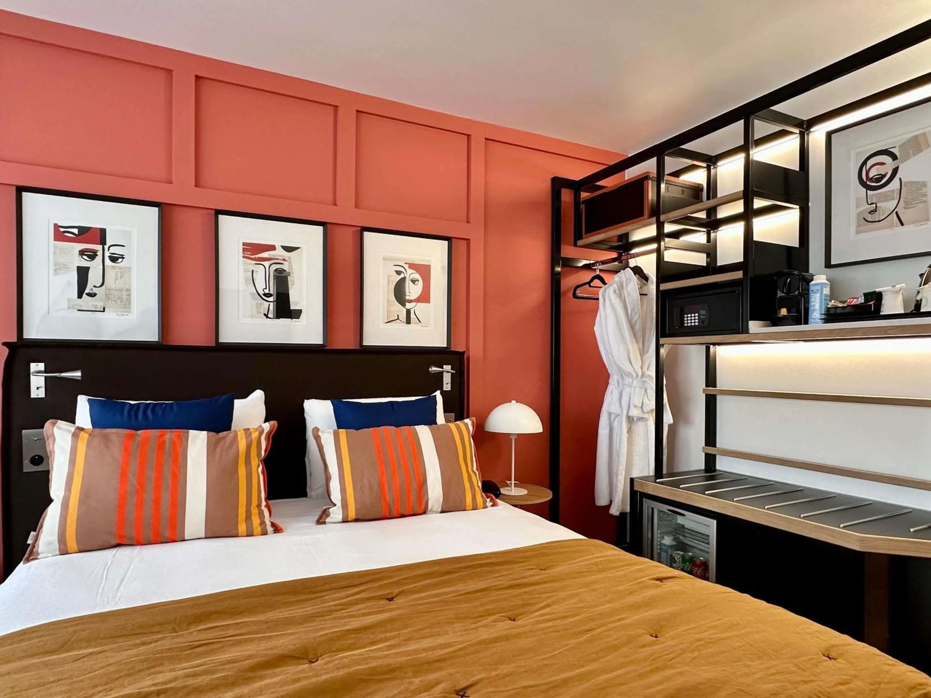 Bedroom, Bed in Mercure Périgueux Centre Historique