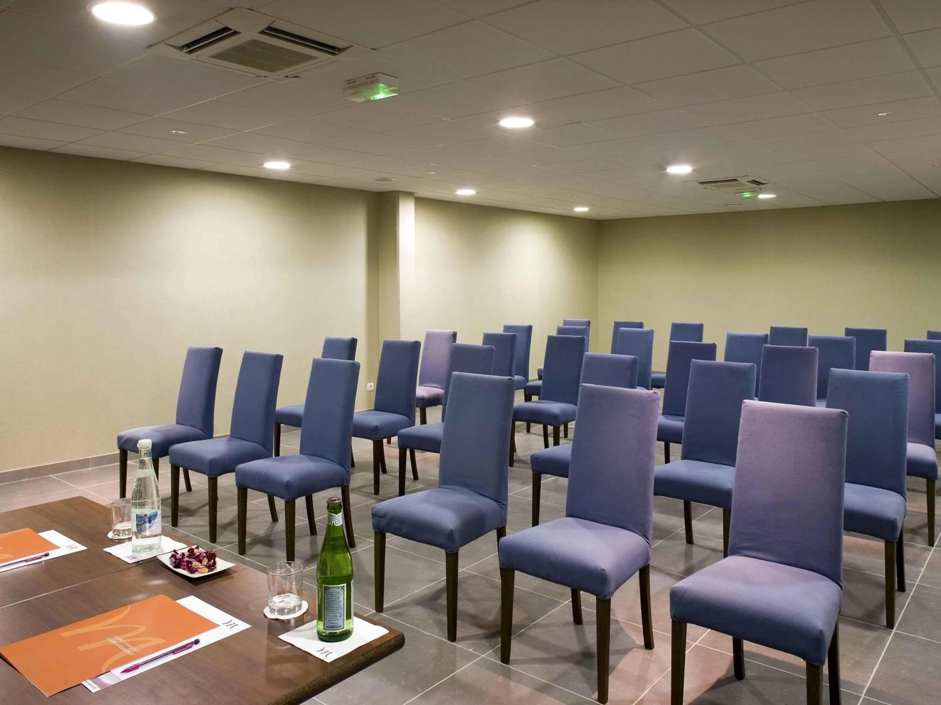 Meeting/conference room in Mercure Périgueux Centre Historique
