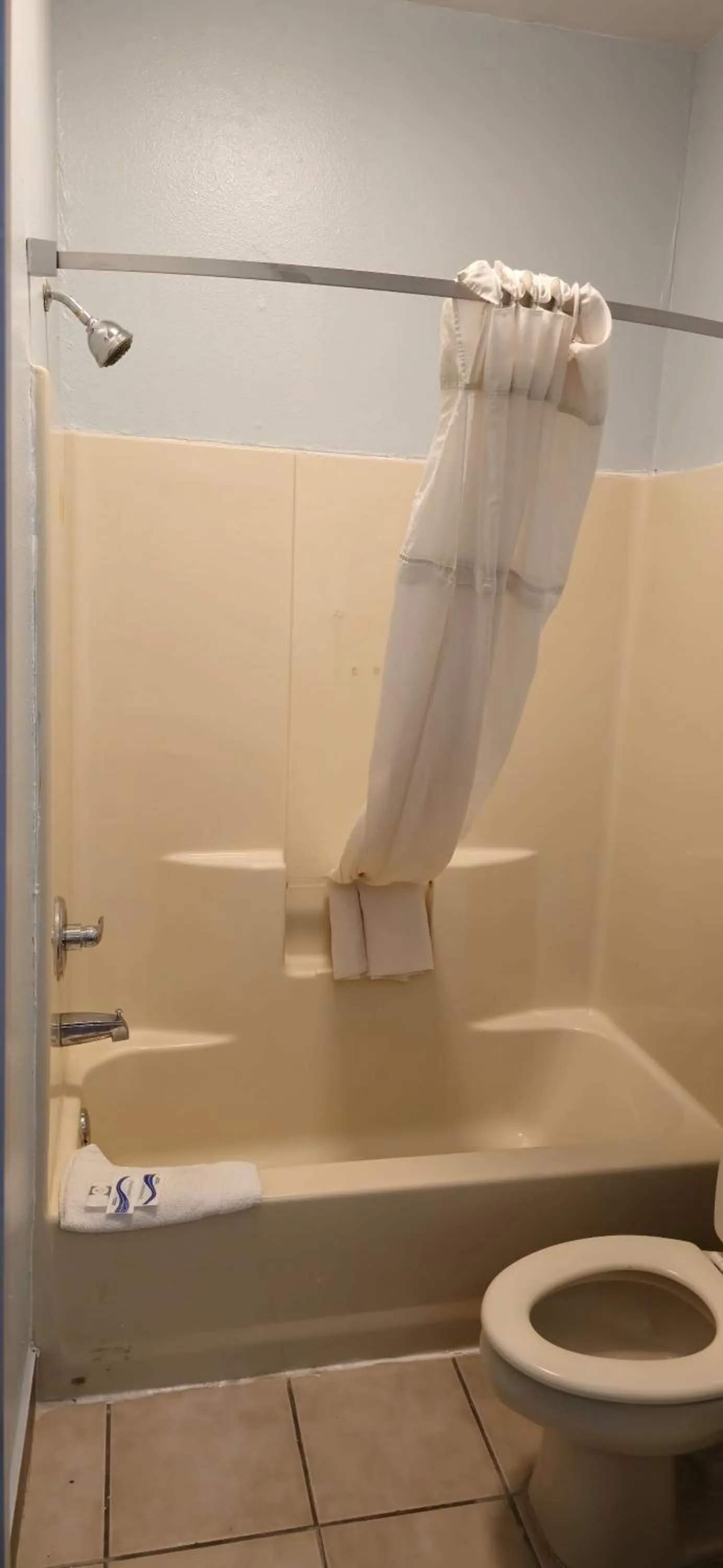 Shower in Texas Inn and Suites RGV