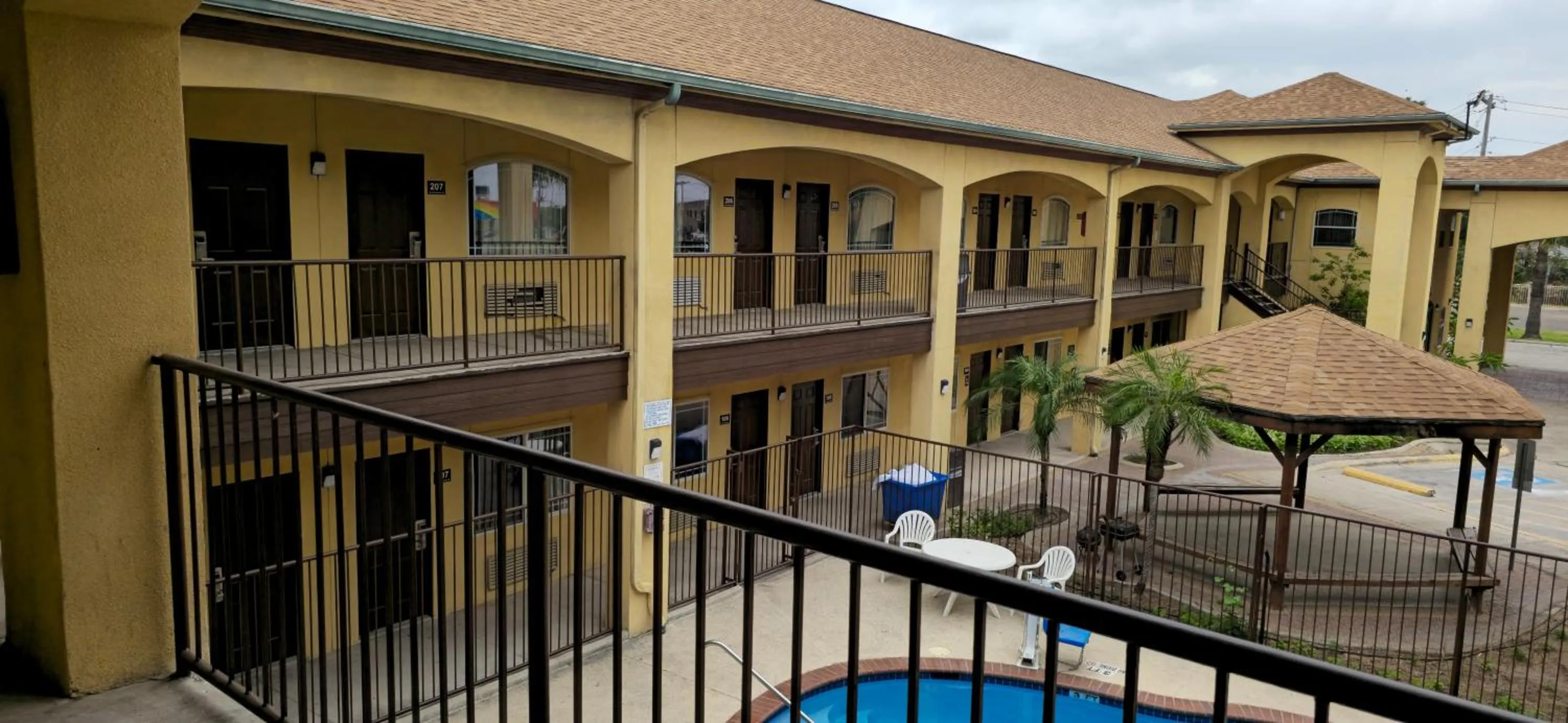 Property building in Texas Inn and Suites RGV
