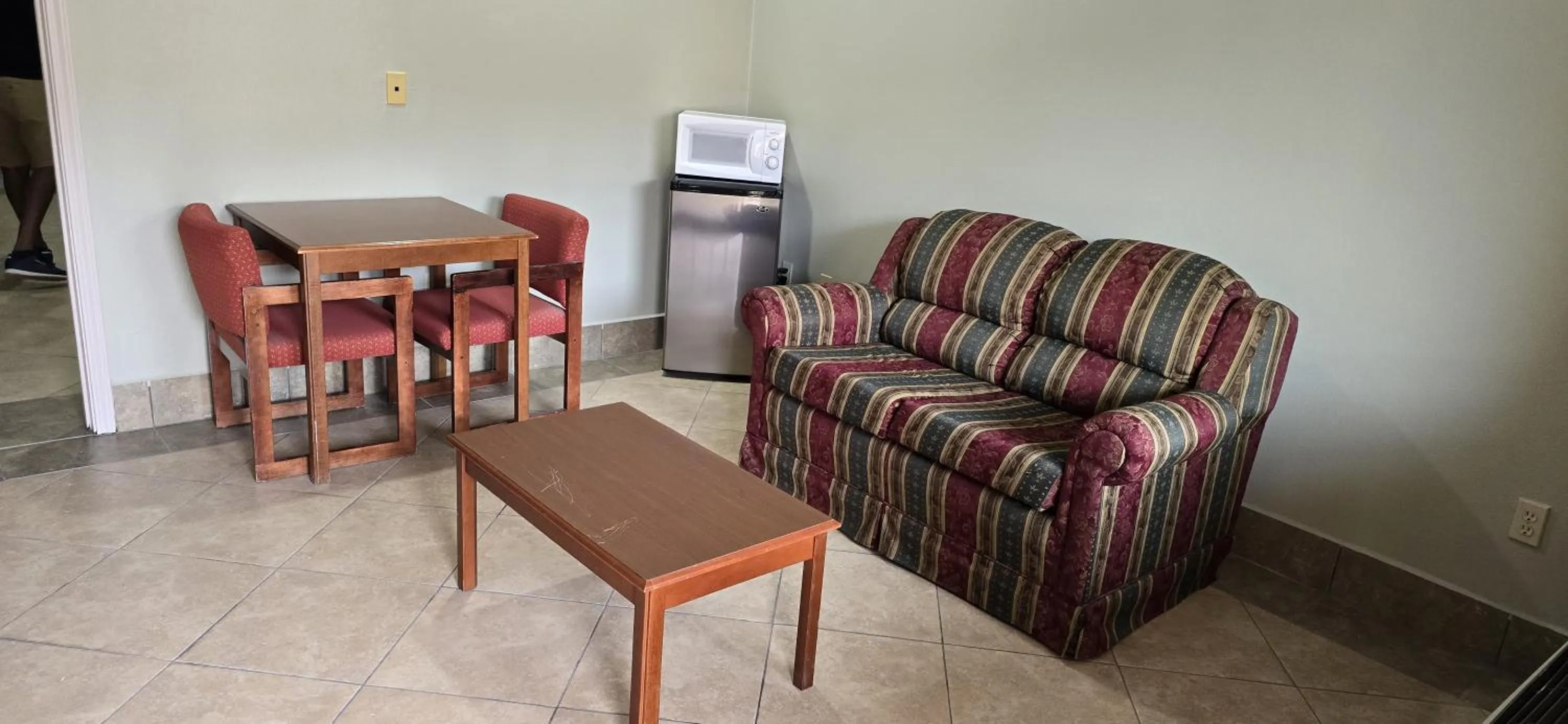 Living room in Texas Inn and Suites RGV