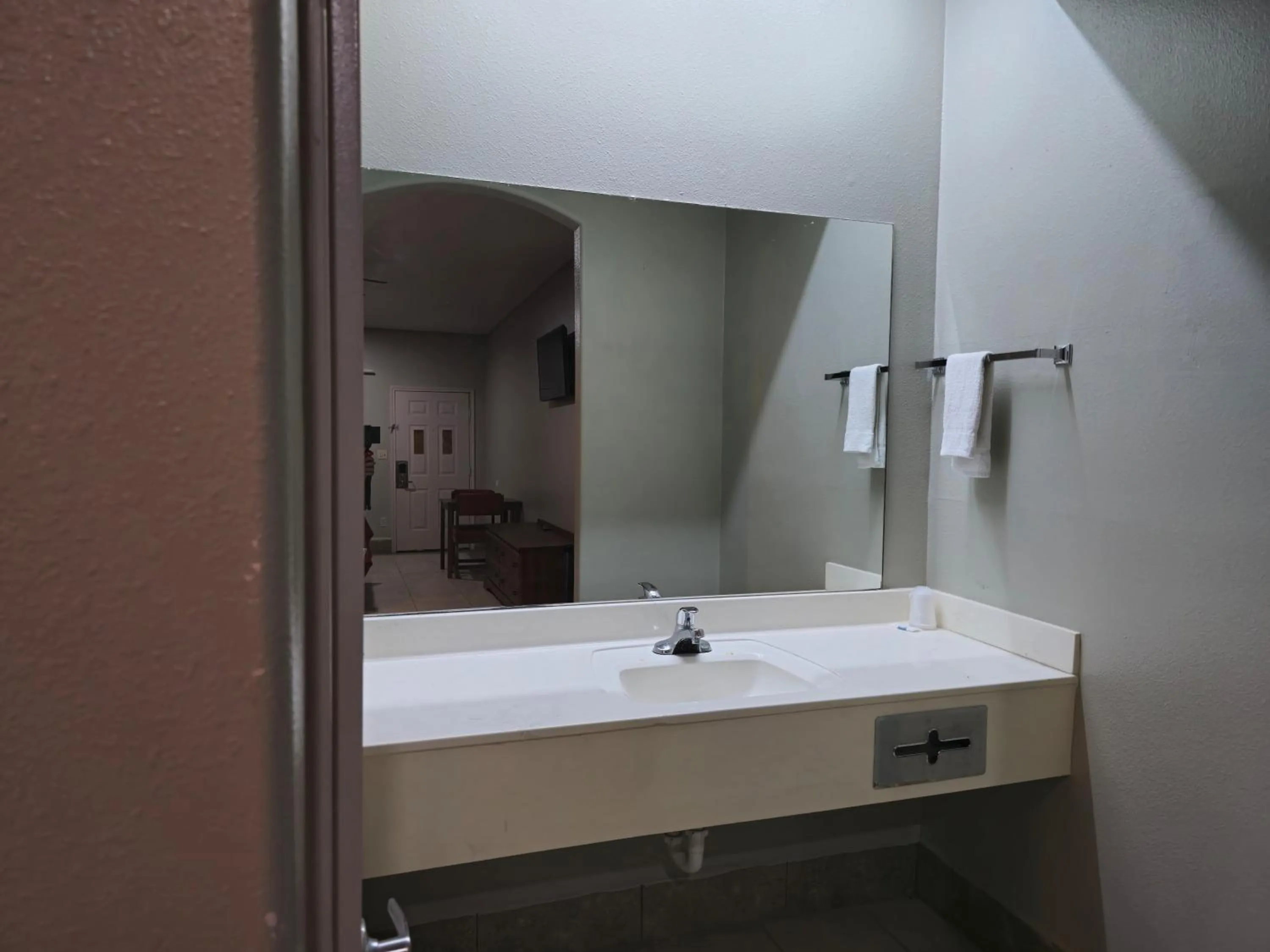 Bathroom in Texas Inn and Suites RGV