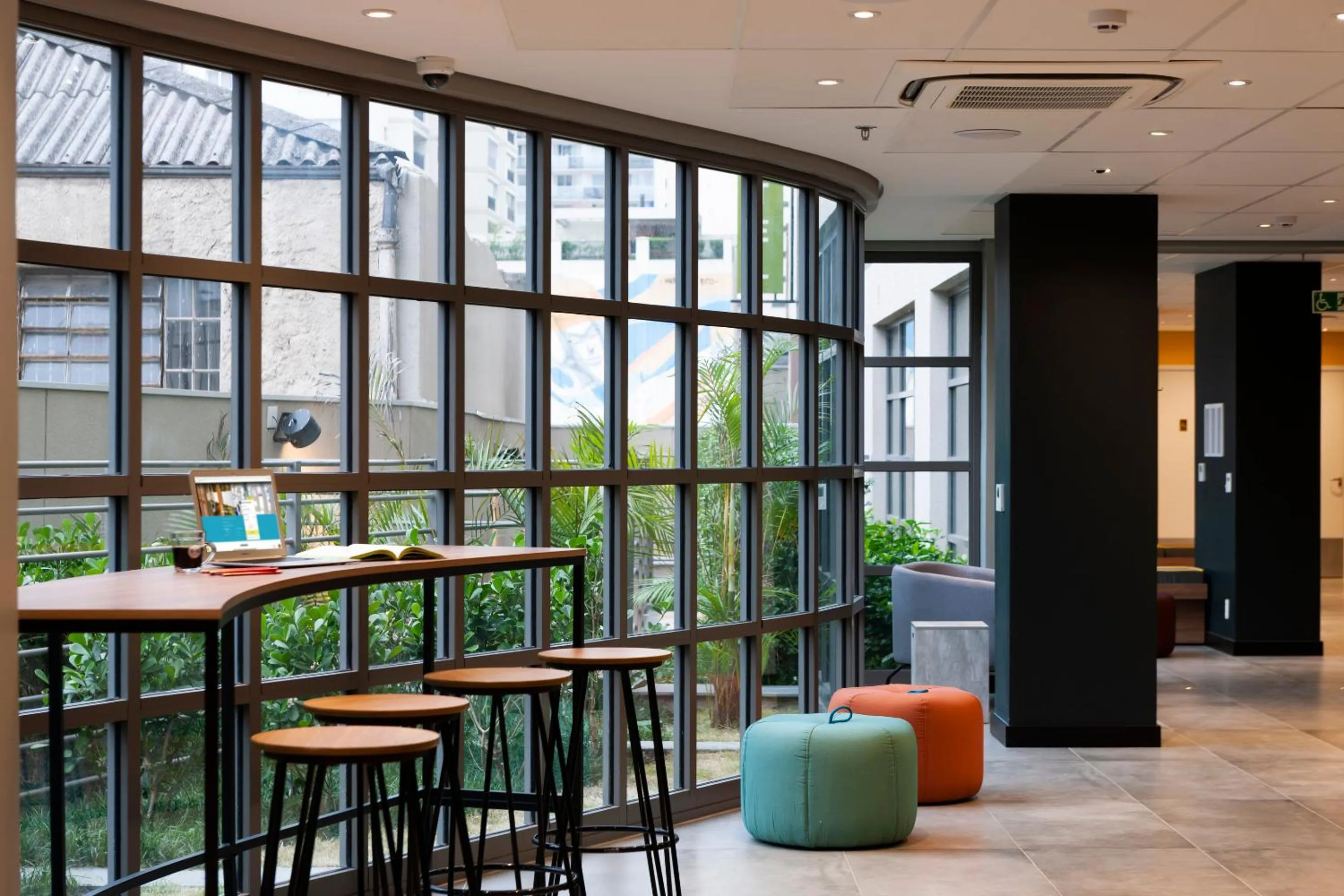 Seating area in B&B HOTEL São Paulo Luz - Centro